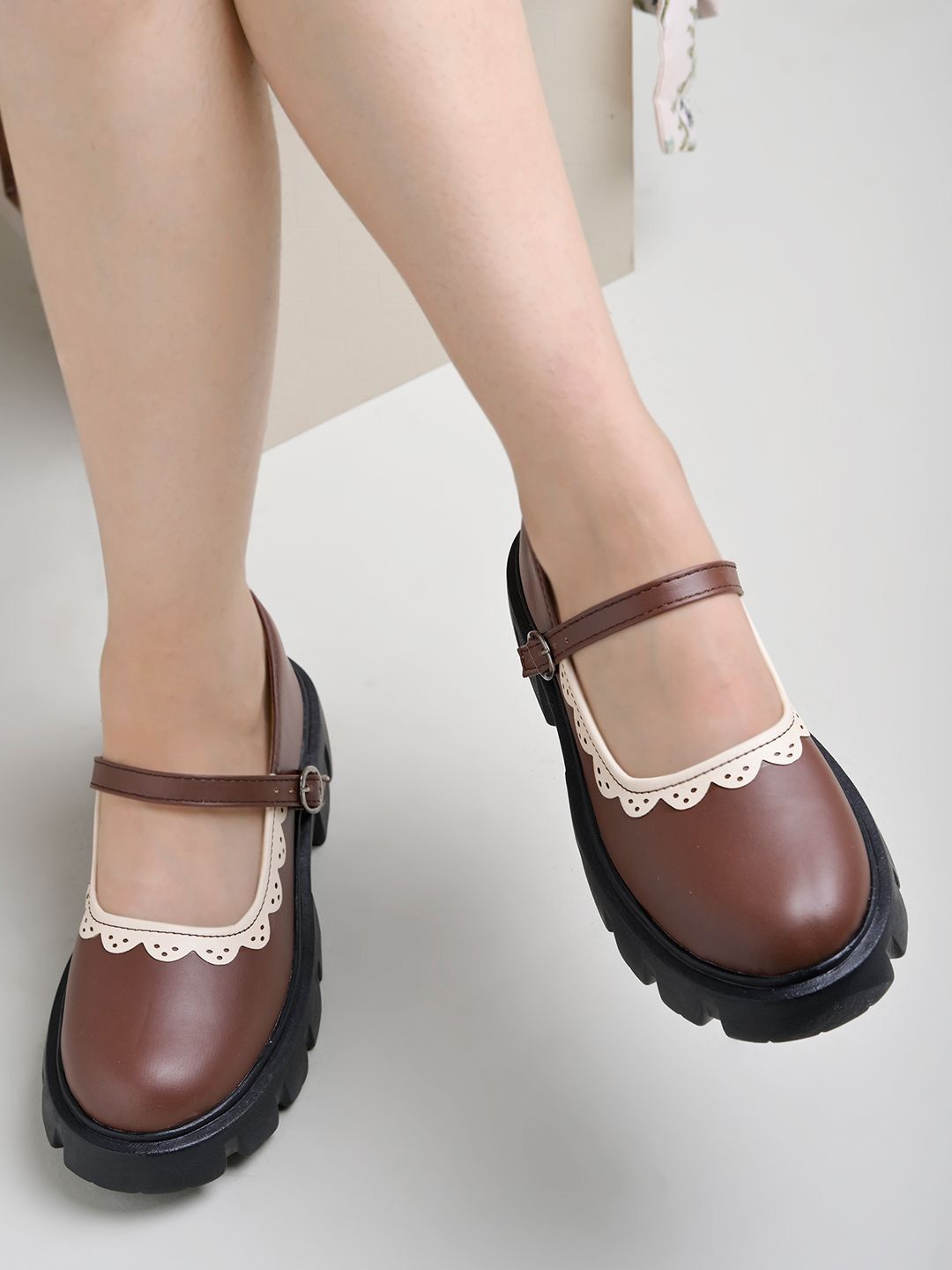 

Shoetopia Girls Mary Janes Platform Heels With Buckles, Brown