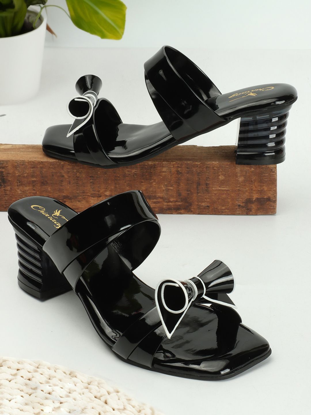 

CHINRAAG Party Block Sandals with Buckles, Black