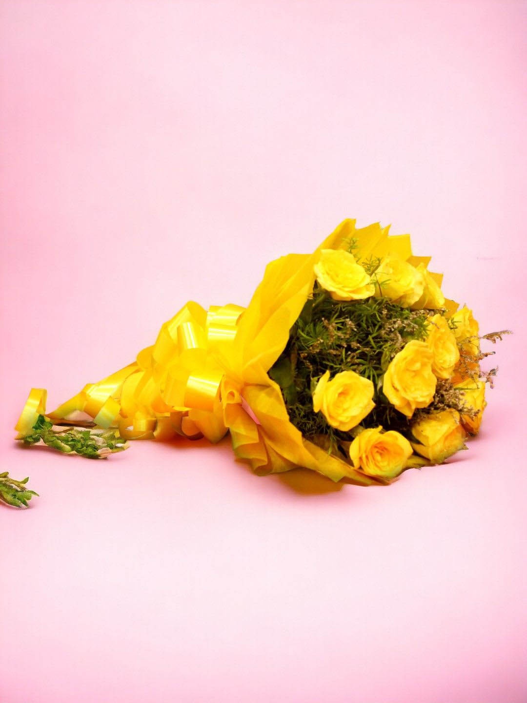

bettergiftflowers 10-Pcs Yellow Roses Fresh Flowers Bouquet