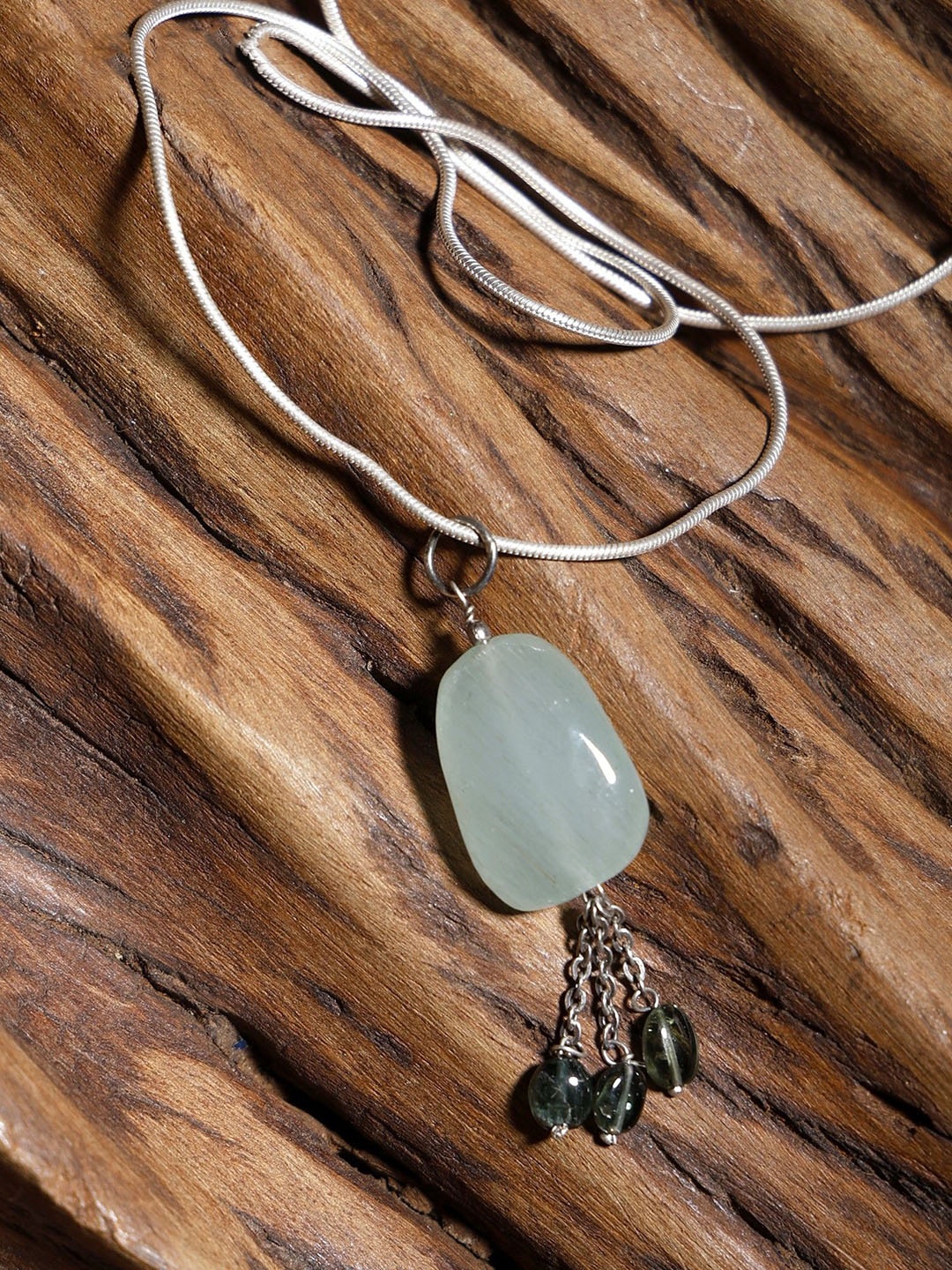 

Exotic India Tumble Aquamarine Gemstone Sterling Silver Pendant