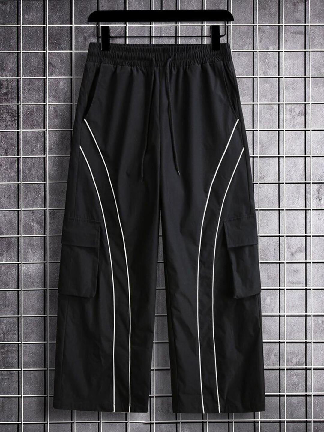 

TABADTOD Men Checked Relaxed Loose Fit Trousers, Black
