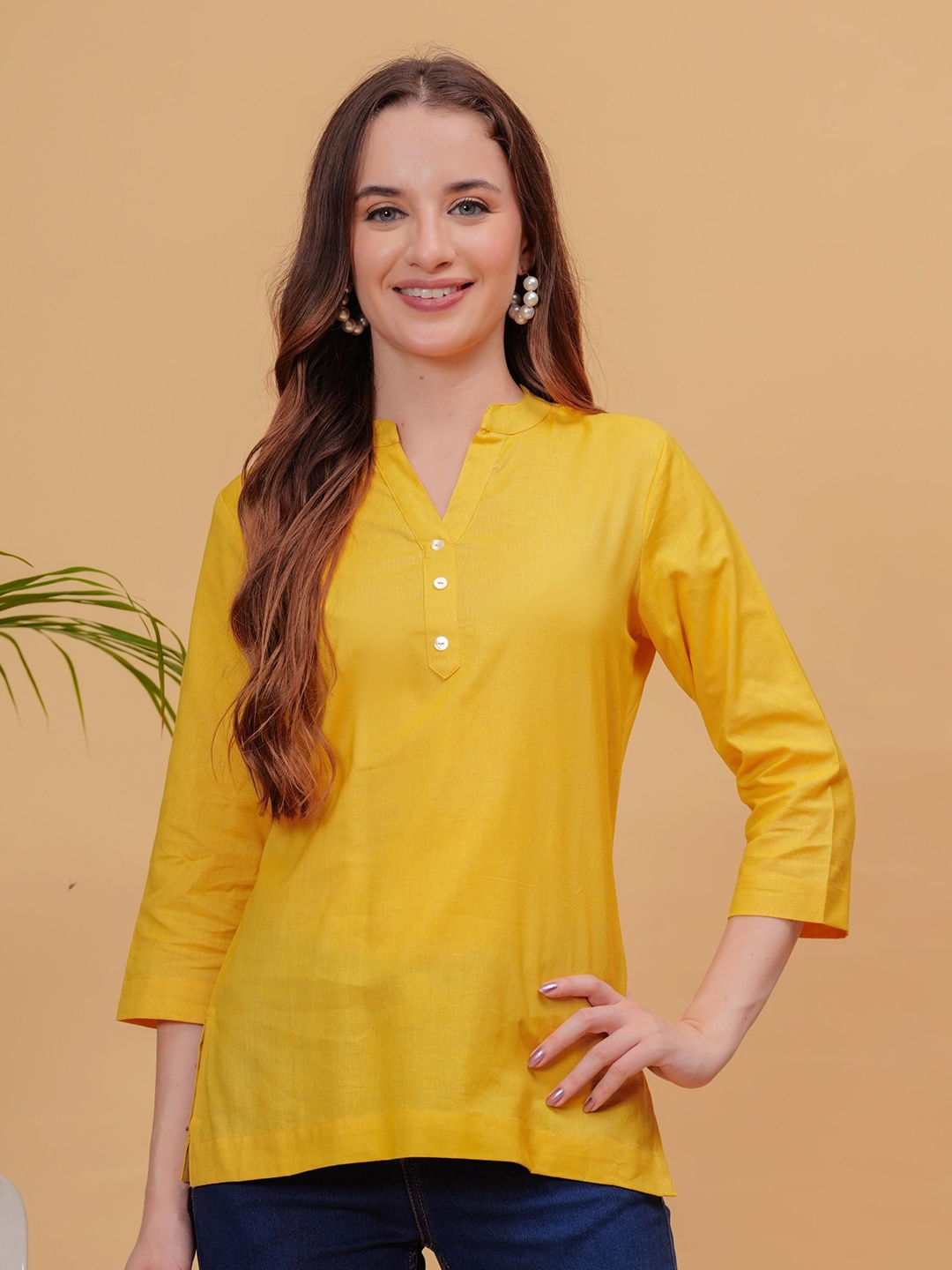 

CHIRAAI Slit Sleeve Ethnic Linen Styled Back Top, Mustard