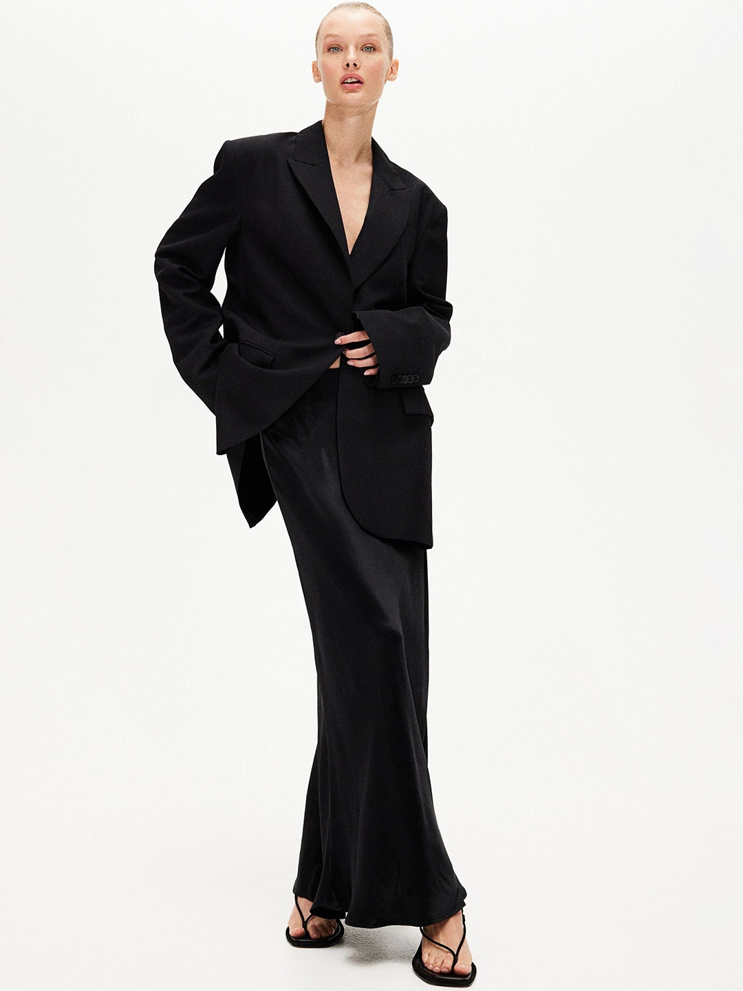 

H&M Maxi Skirt, Black