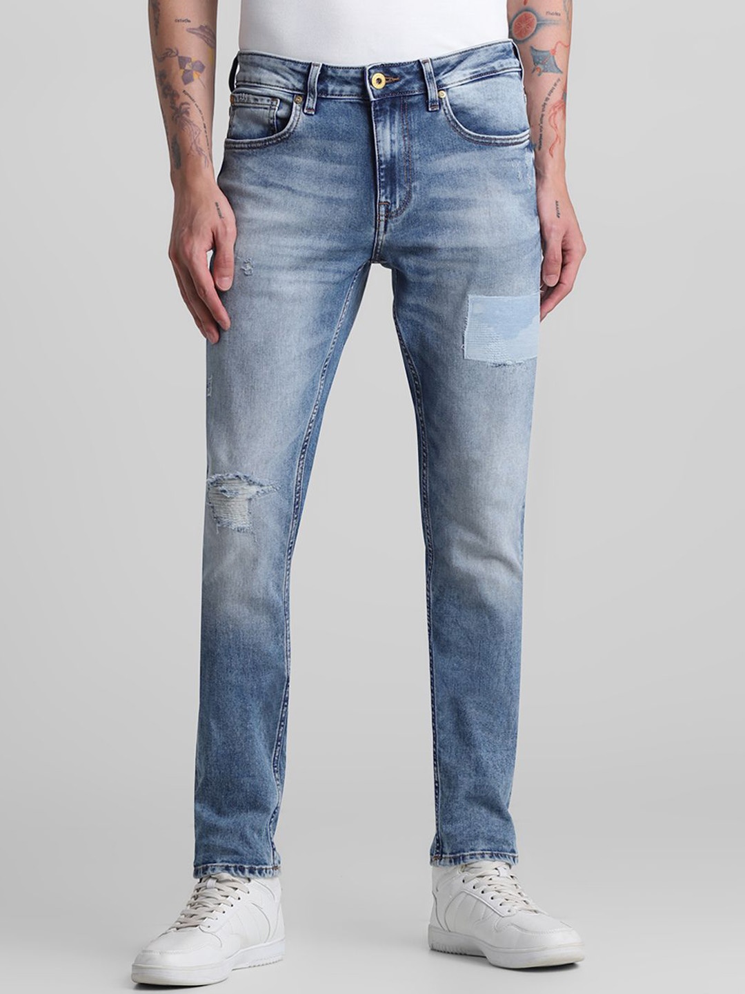 

Jack & Jones Men Slim Fit Low-Rise Mildly Distressed Heavy Fade Stretchable Jeans, Blue