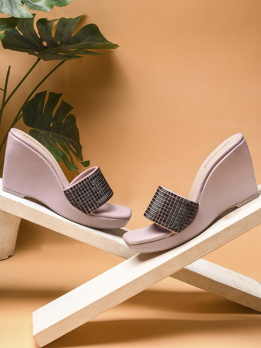 

DressBerry PU Open Toe Wedge Heel Sandals, Pink