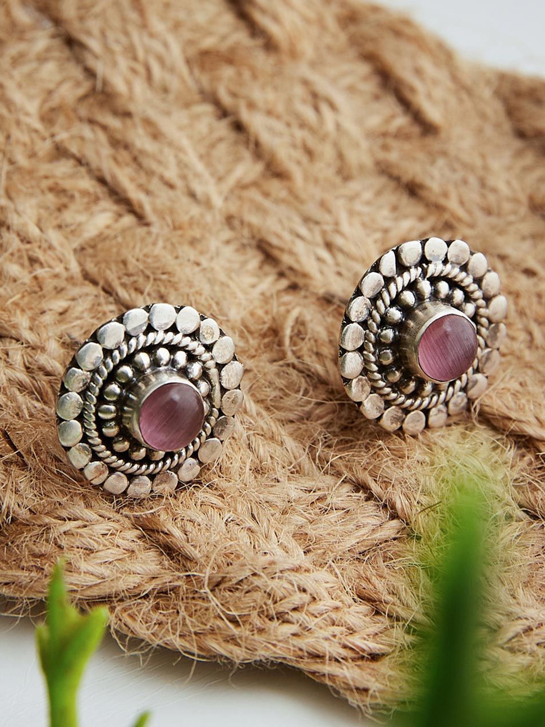

Fabindia Circular Shaped Stone Studded Studs Earrings, Silver