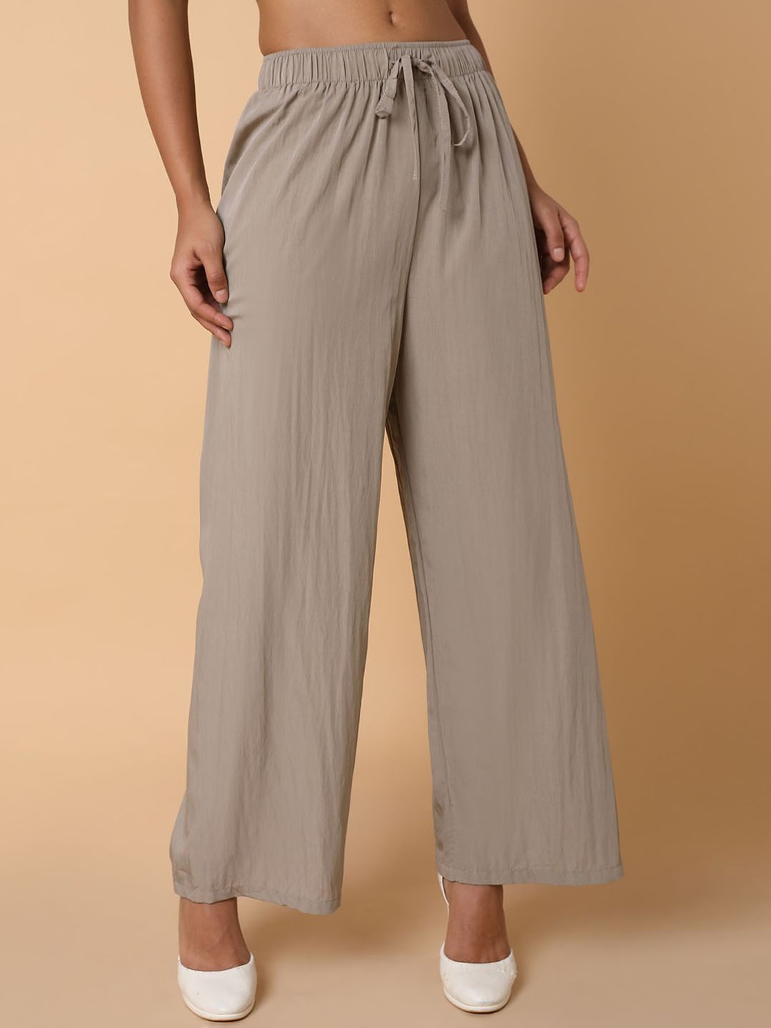 

SHOWOFF Women Comfort Straight Fit Parallel Trousers, Beige