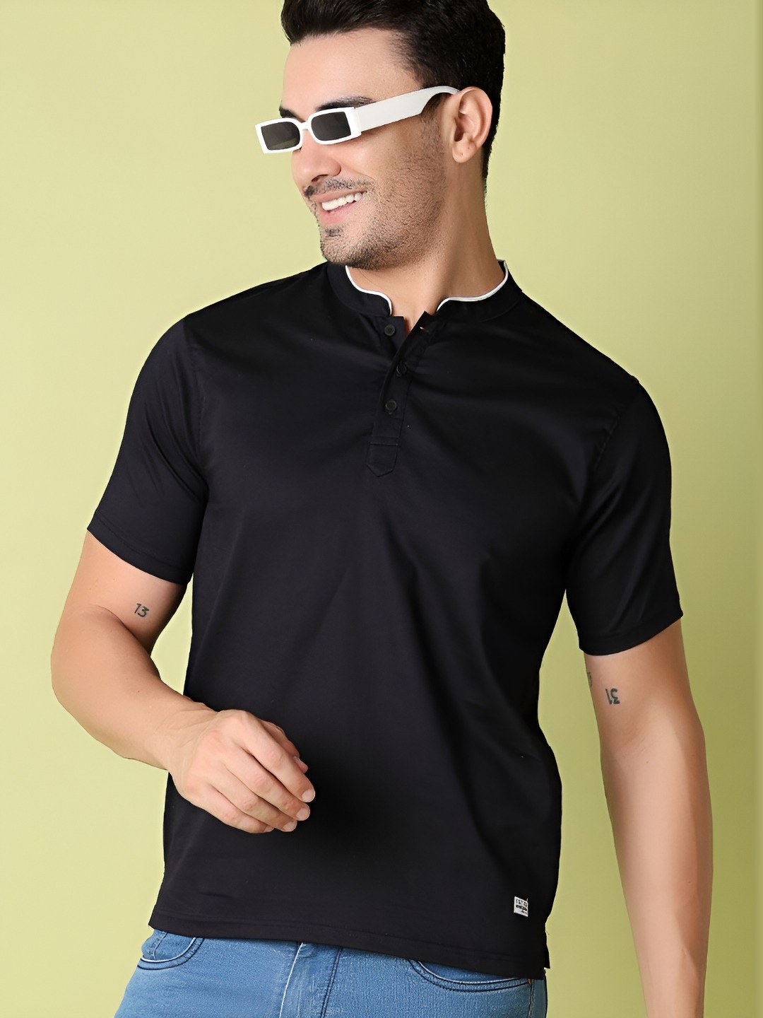 

V-Mart Men Henley Neck Solid Slim Fit T-shirt, Navy blue