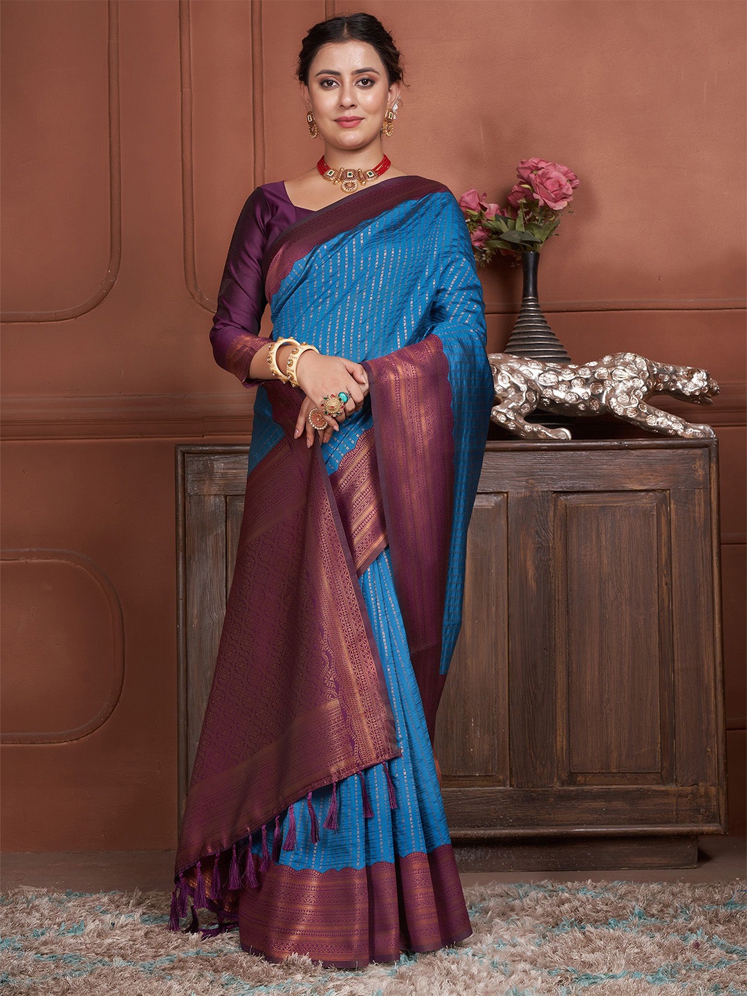 

Anouk Woven Design Zari Kanjeevaram Saree, Teal