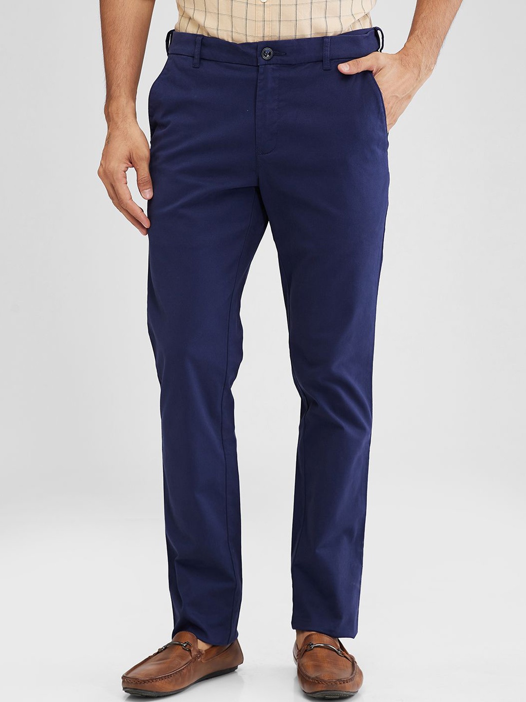 

ColorPlus Men Mid-Rise Slim Fit Trousers, Blue