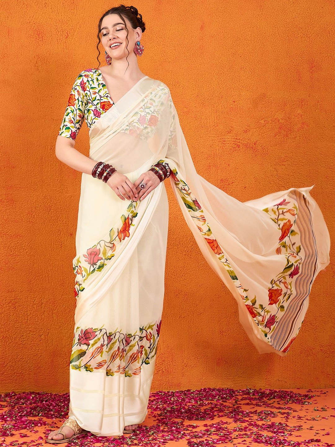 

Dori Floral Satin Saree, White