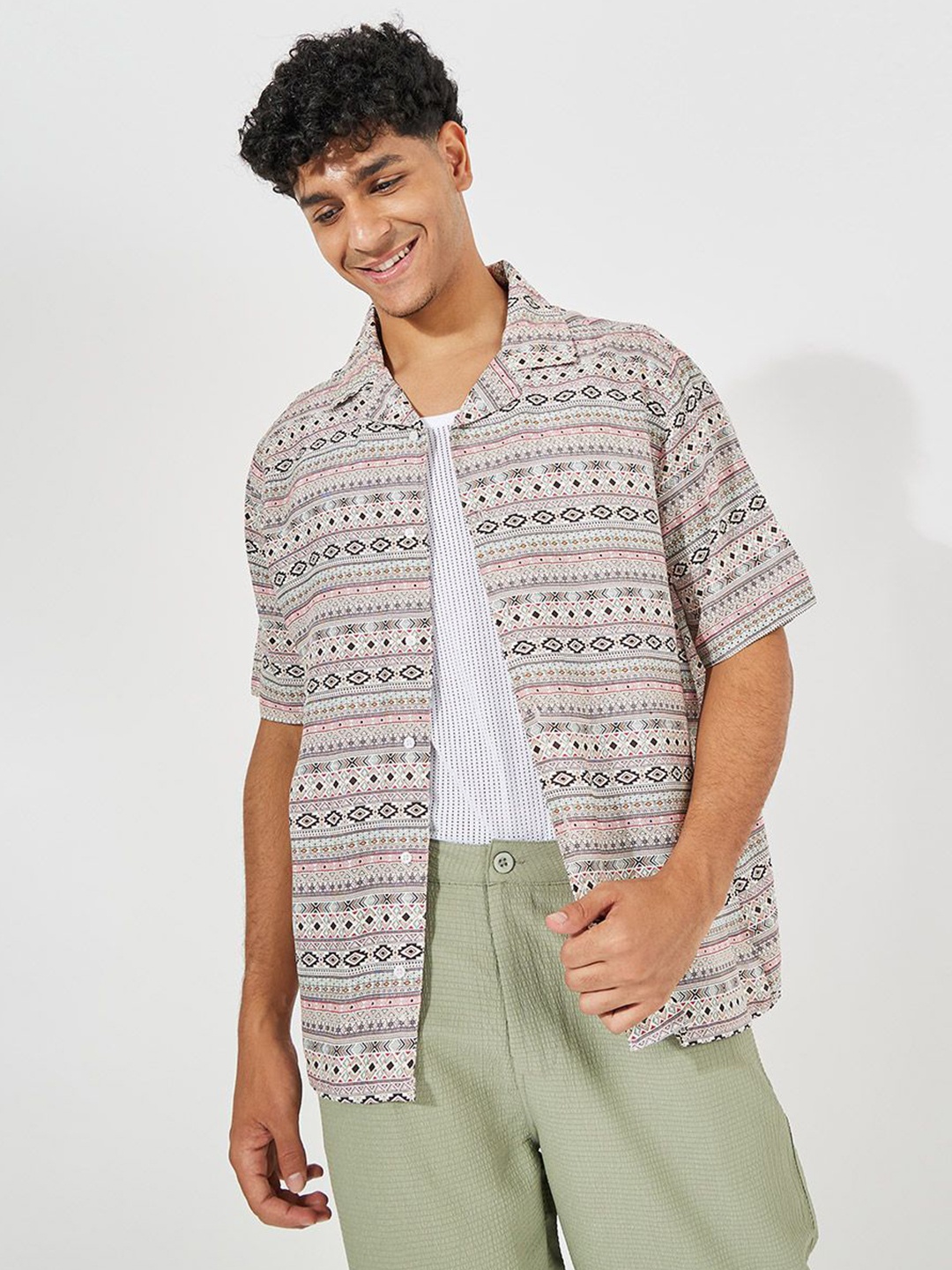 

Men Multi Tribal Print Resort Collar Relaxed Fit Shirt, White