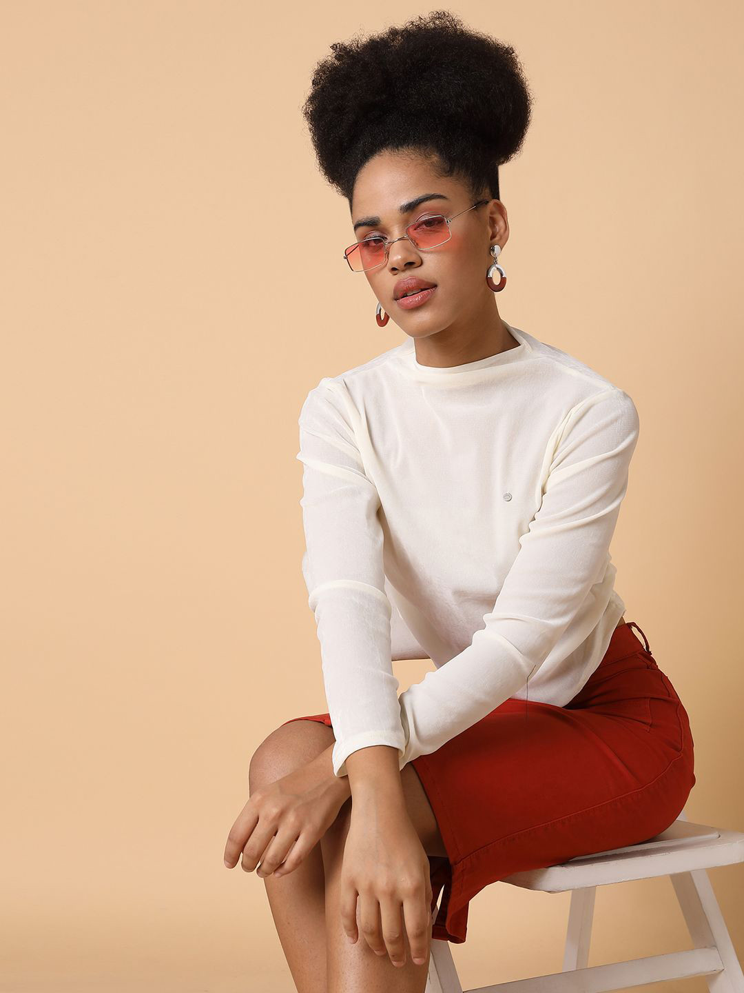 

SHOWOFF Velvet Top, Cream