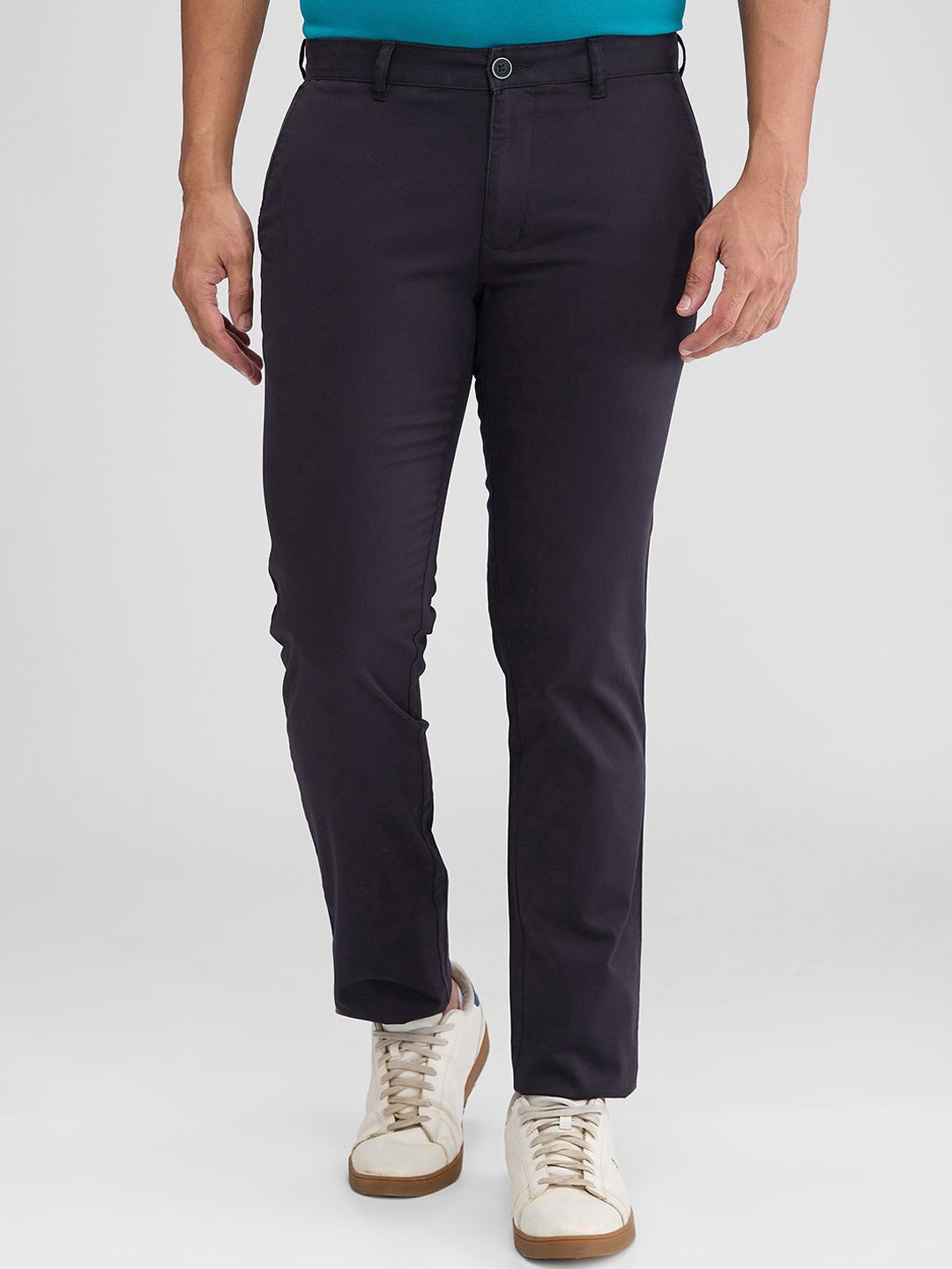 

Parx Men Tapered Fit Trousers, Black