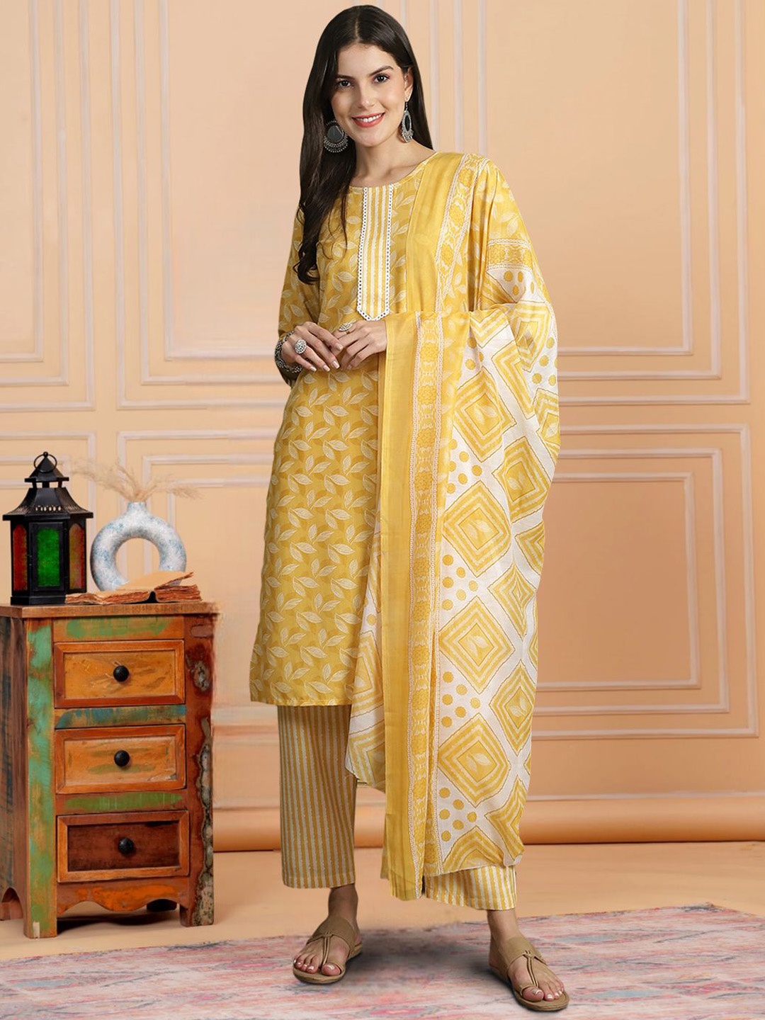 

7Threads Floral Printed V-Neck Pure Cotton Straight Kurta with Trousers & Dupatta, Yellow