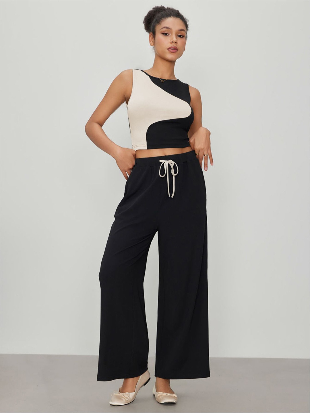 

StyleCast Colourblocked Crop Top, Multi