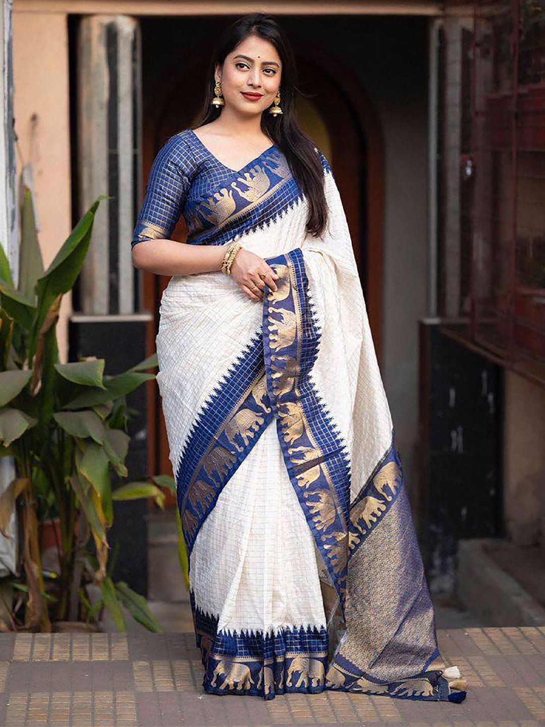 

KALINI Zari Woven Design Banarasi Saree, Navy blue