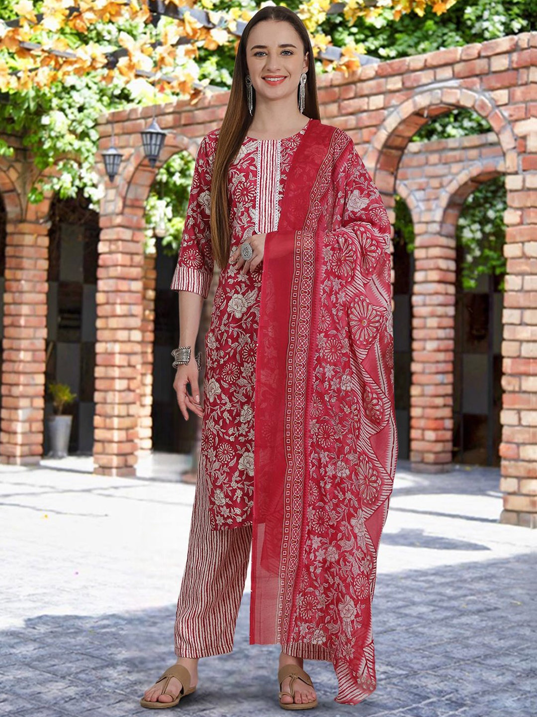 

7Threads Floral Printed Pure Cotton Straight Kurta With Trousers & Dupatta, Pink