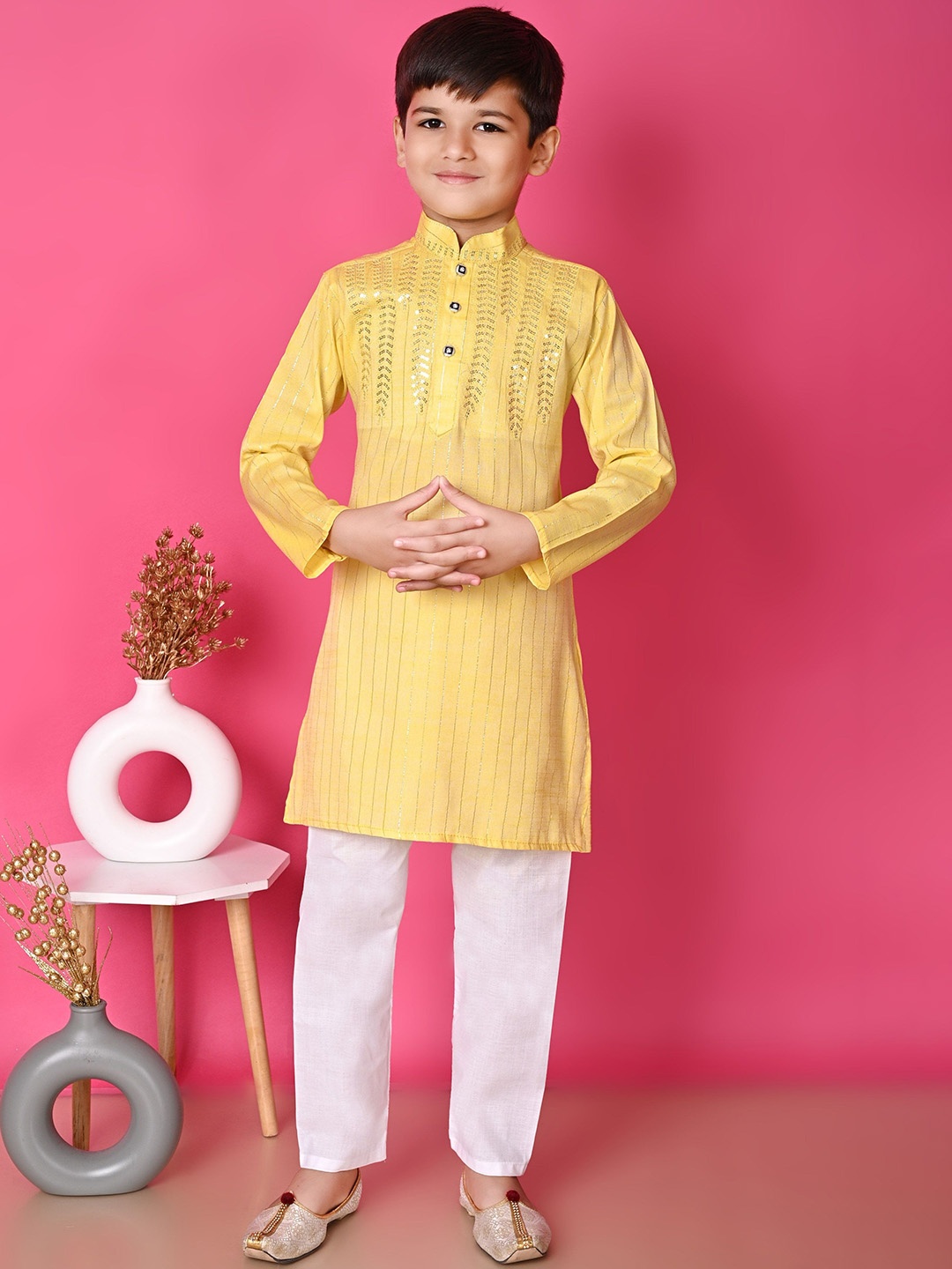 

BAESD Boys Striped Mandarin Collar Sequinned Straight Kurta With Pyjama, Yellow