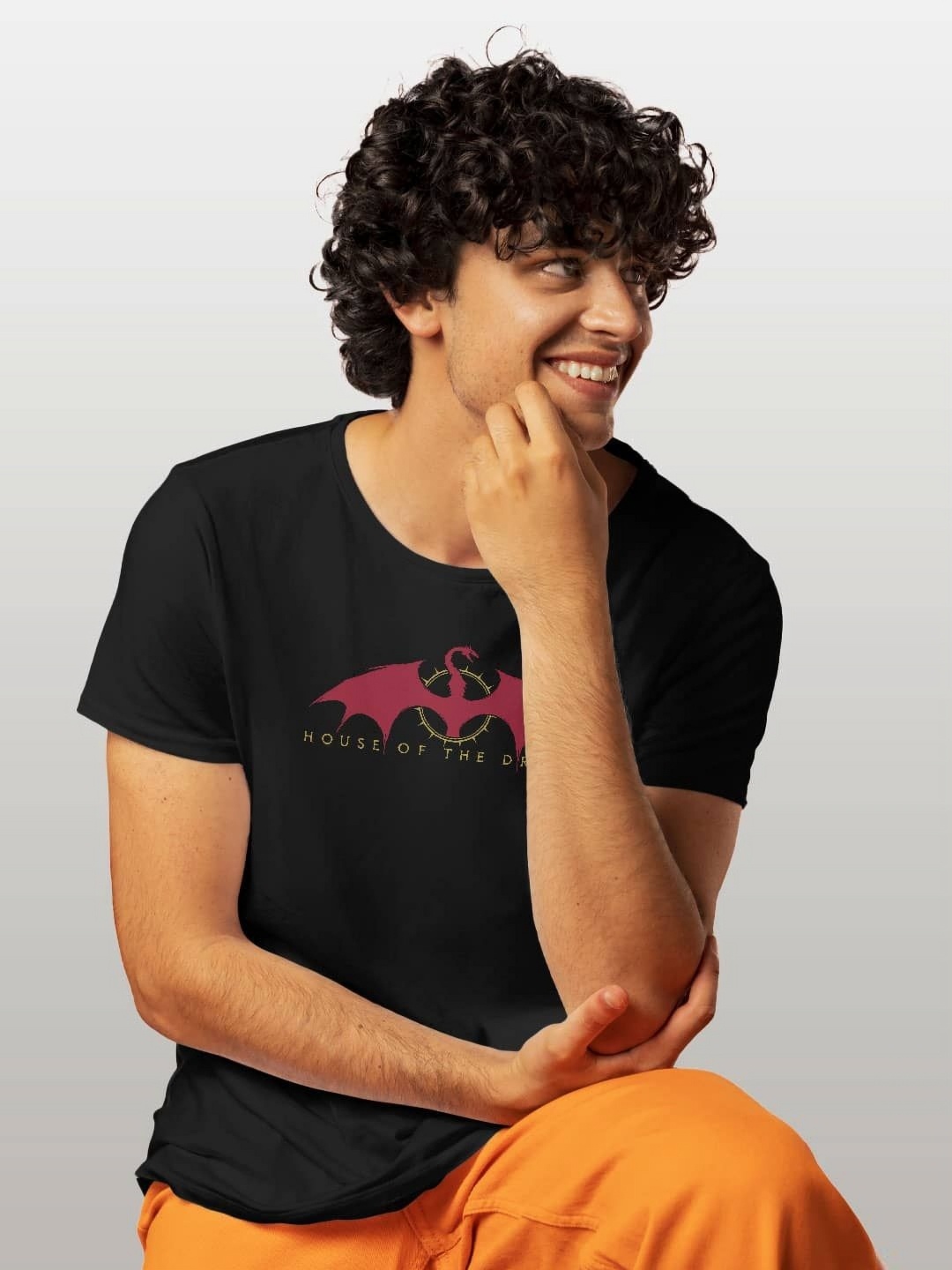 

macmerise Men Typography Printed Pockets T-shirt, Black