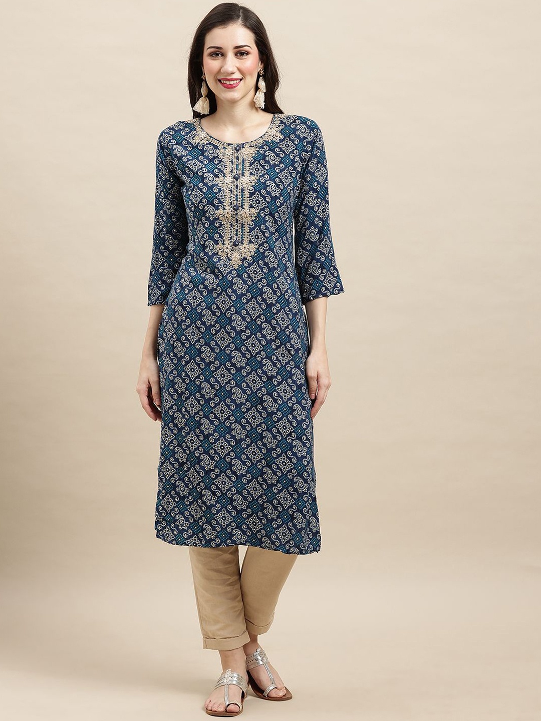 

Sangria Blue Bandhani Printed Zari Straight Kurta