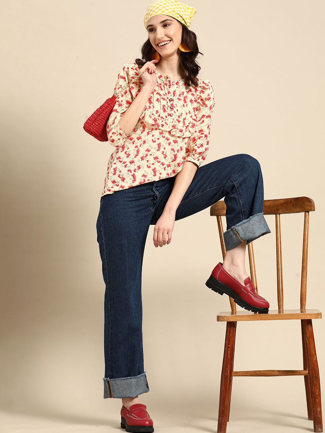 

Sangria Printed Tops, Green