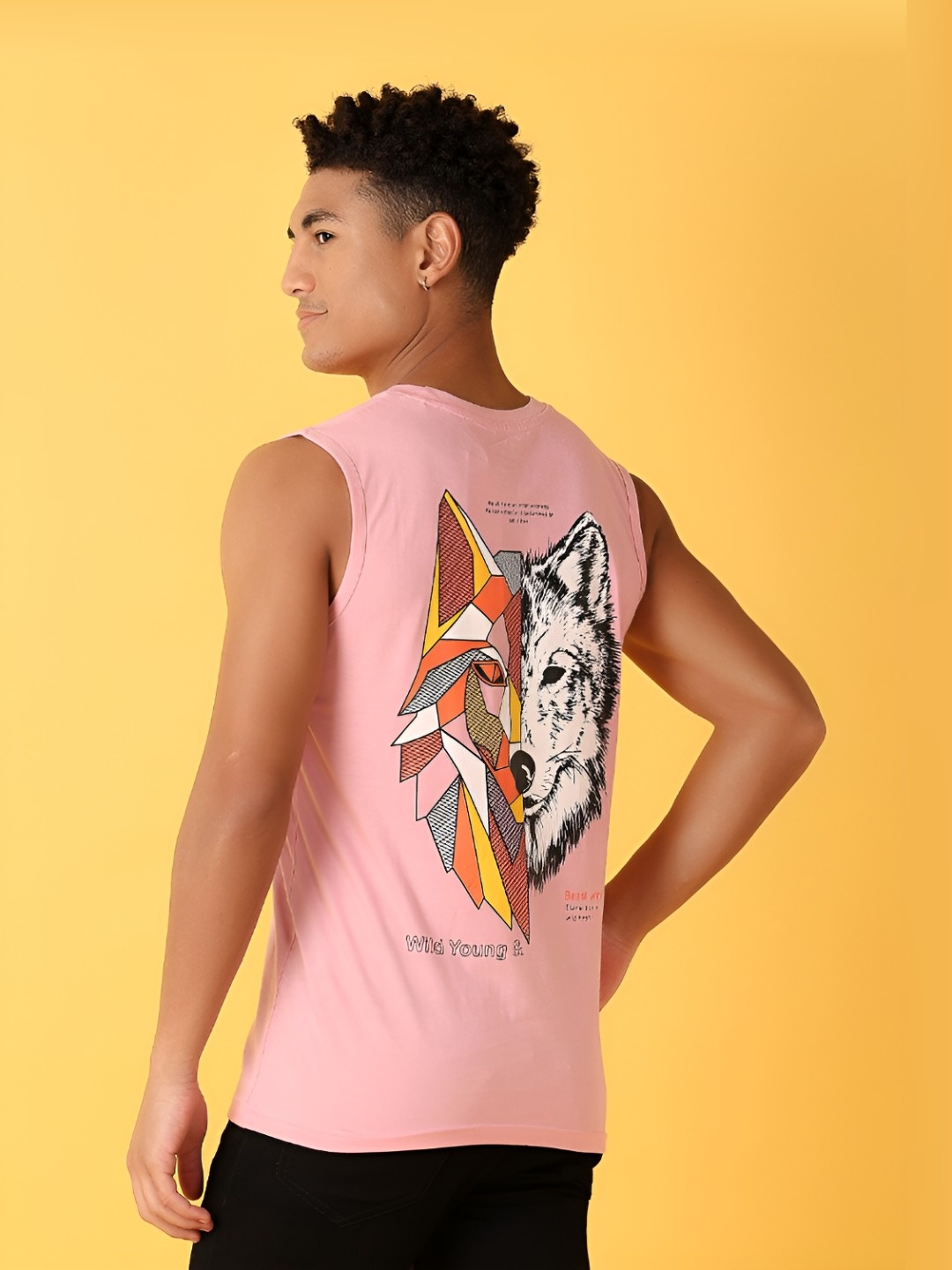

V-Mart Men Graphic Printed T-shirt, Pink