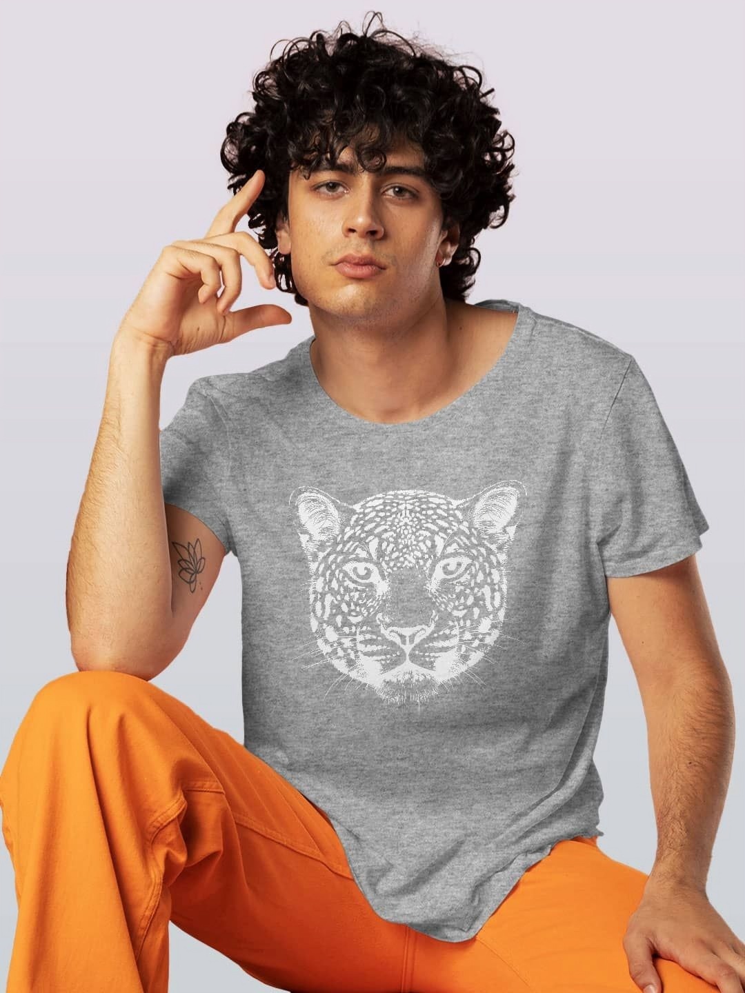 

macmerise Men Henley Neck Raw Edge T-shirt, Grey