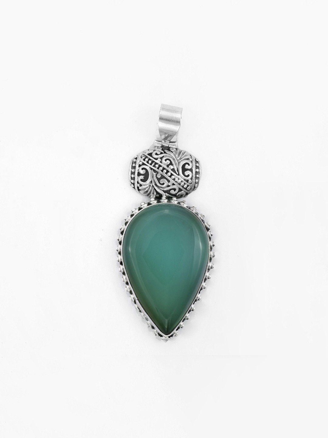 

Exotic India Green Onyx Gemstone Stylish Sterling Silver Pendant