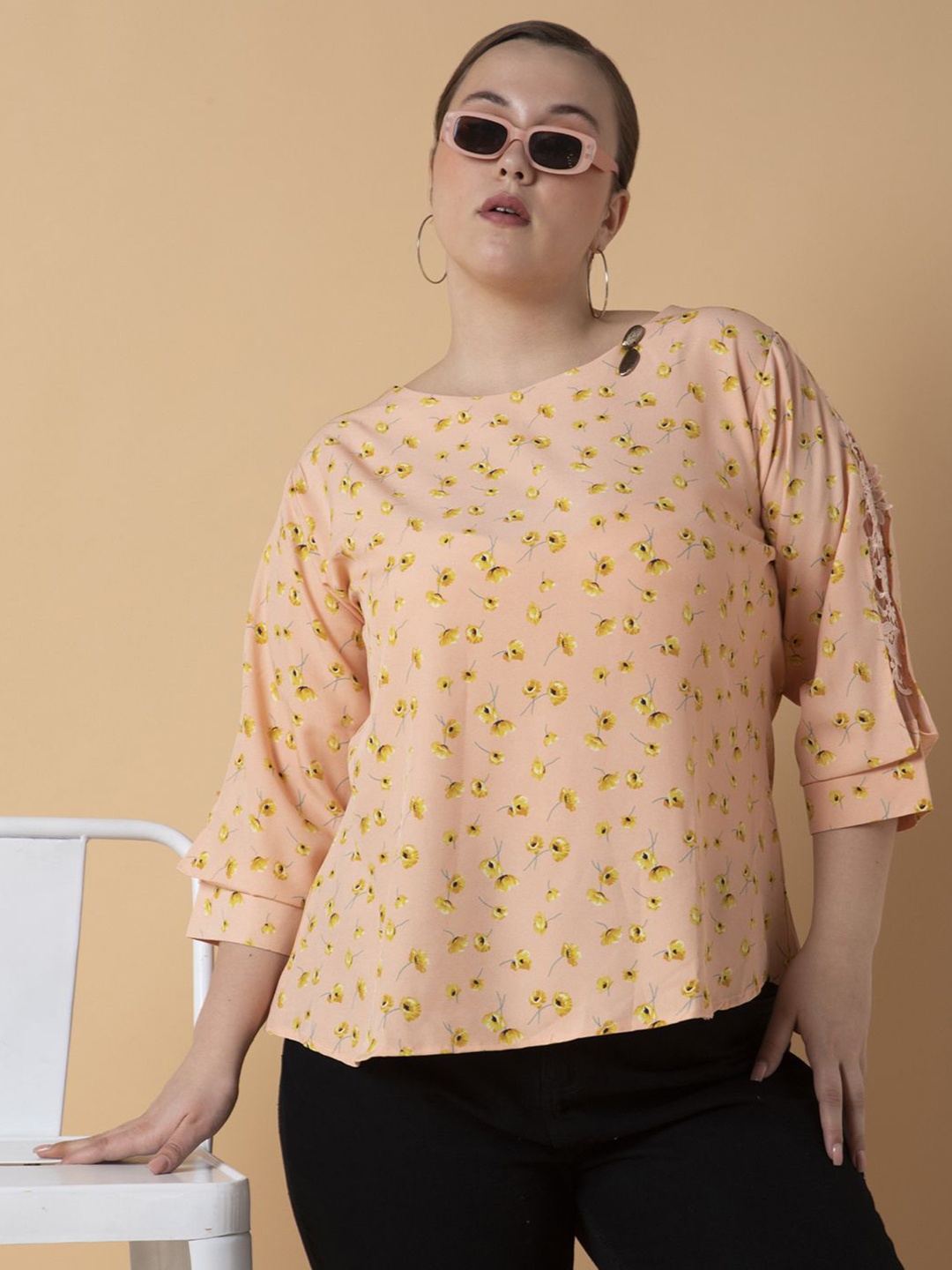 

SHOWOFF Floral Print Top, Peach