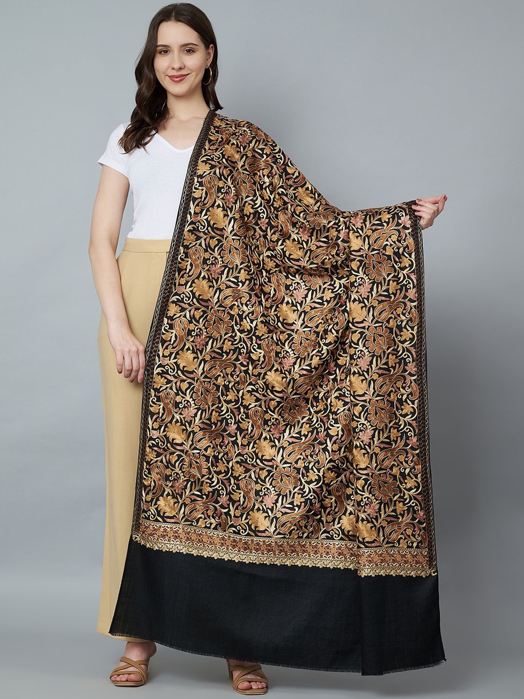 

MUFFLY Floral Embroidered Pure Woollen Shawl, Black