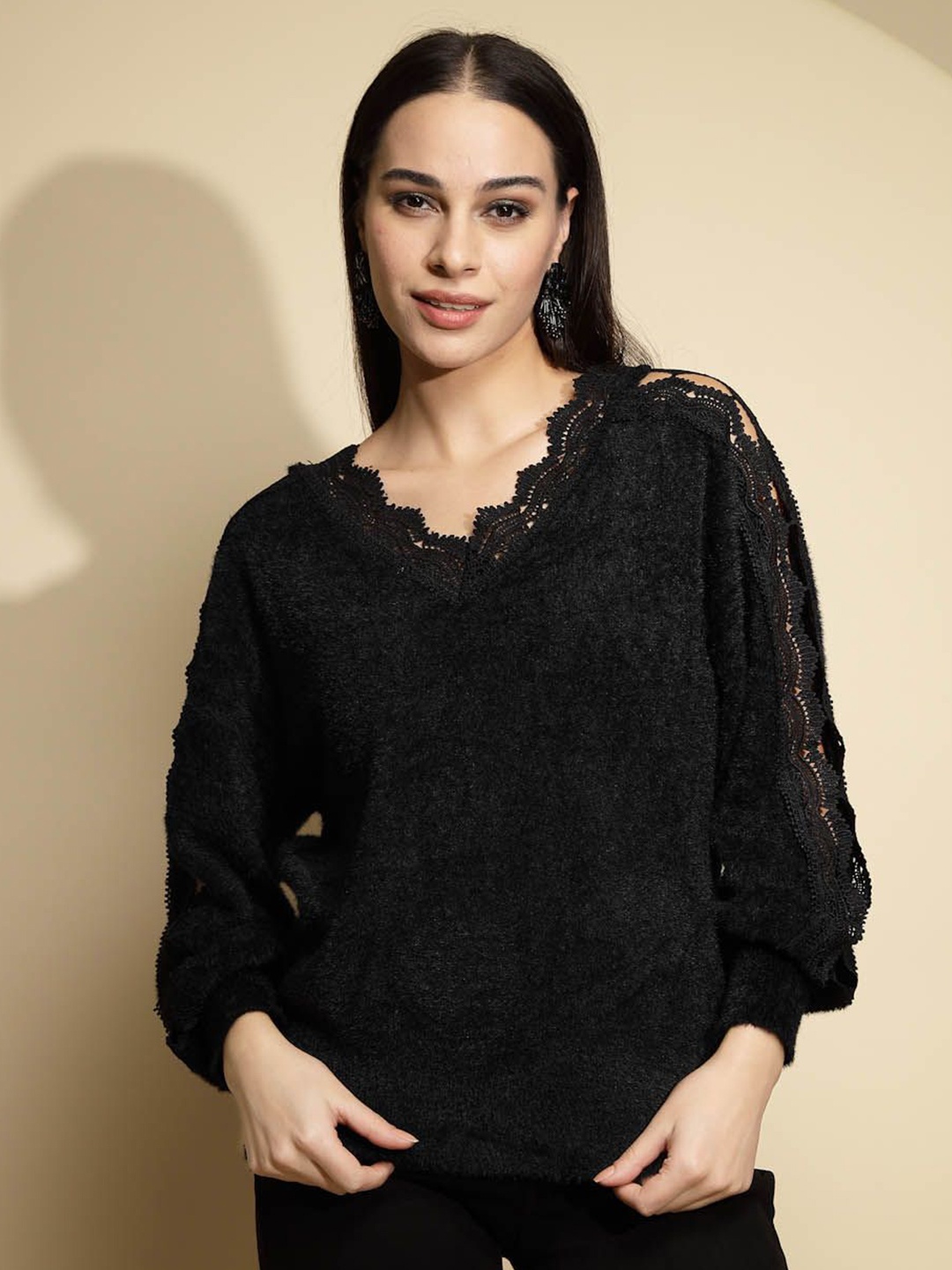 

Global Republic Women Embroidered Pullover with Embroidered Detail, Black