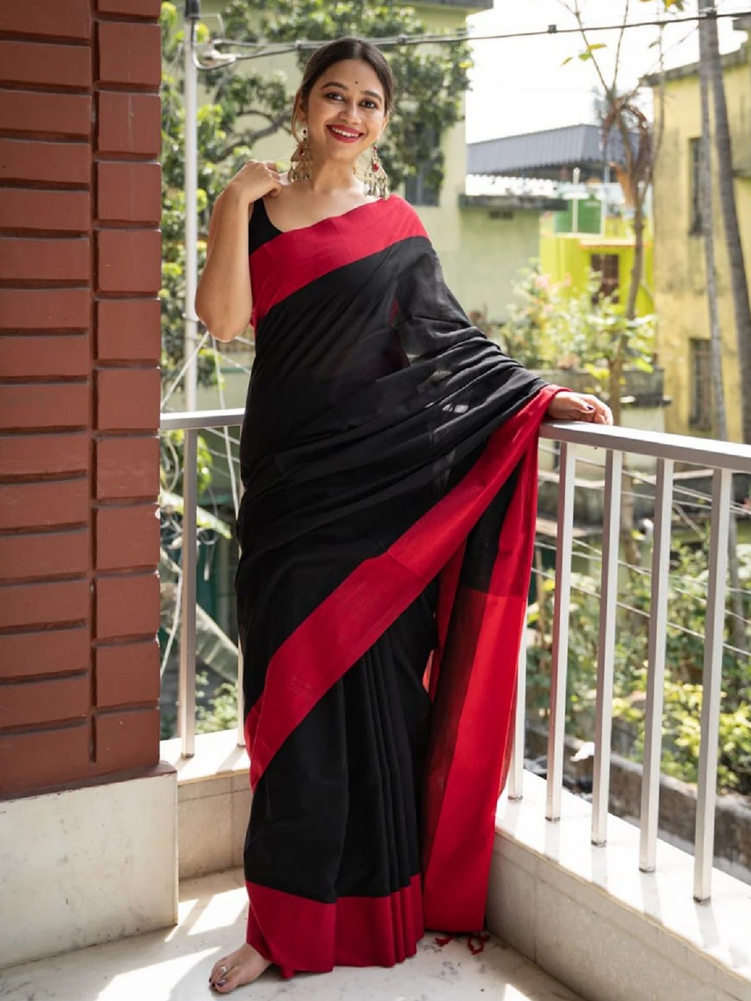 

LADY SHOPI Women's Chanderi Plain Saree, Black