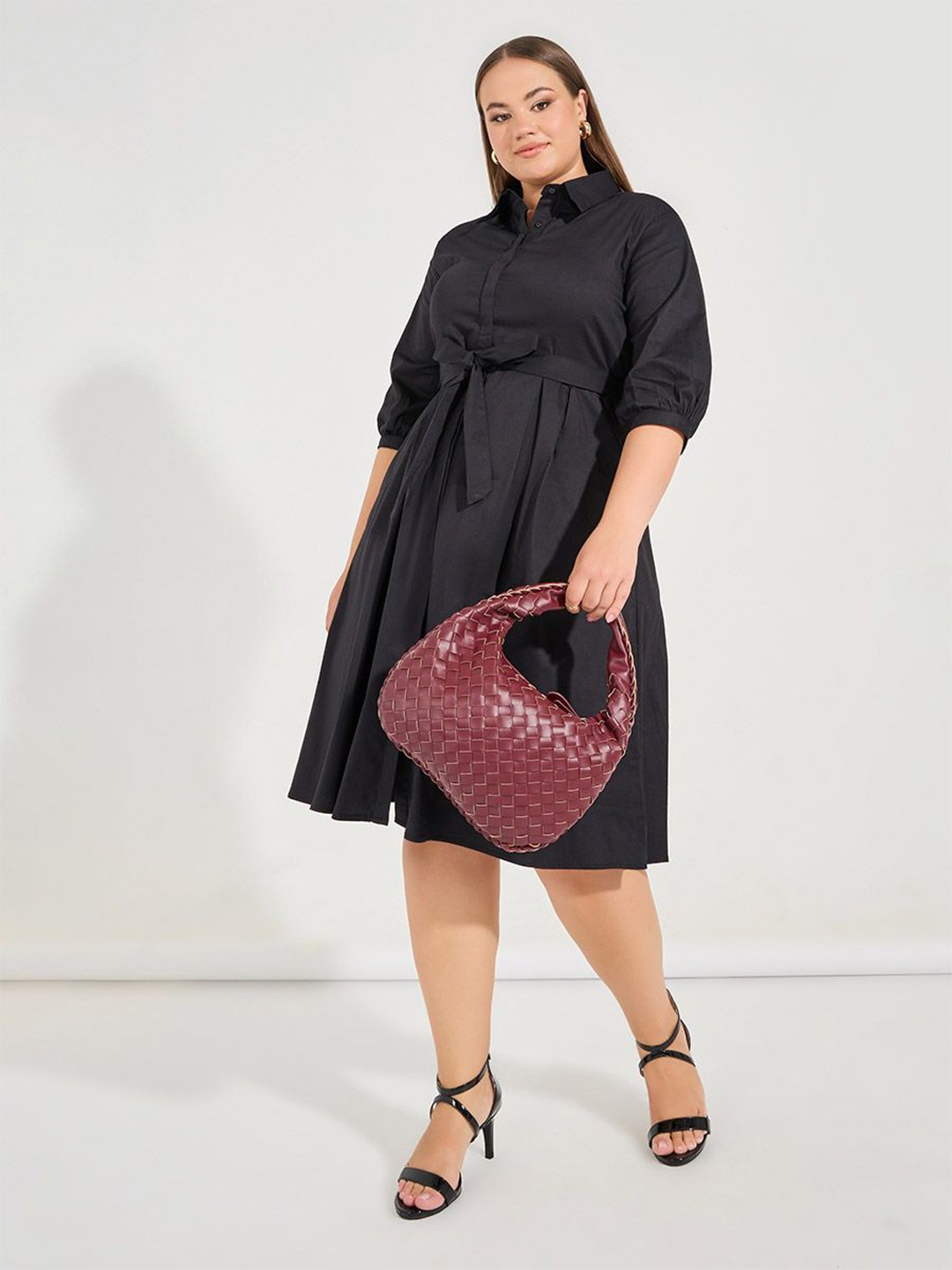 

Styli Women Plus Size Cuffed Sleeves Cotton Shirt Midi Dress with Belt, Black