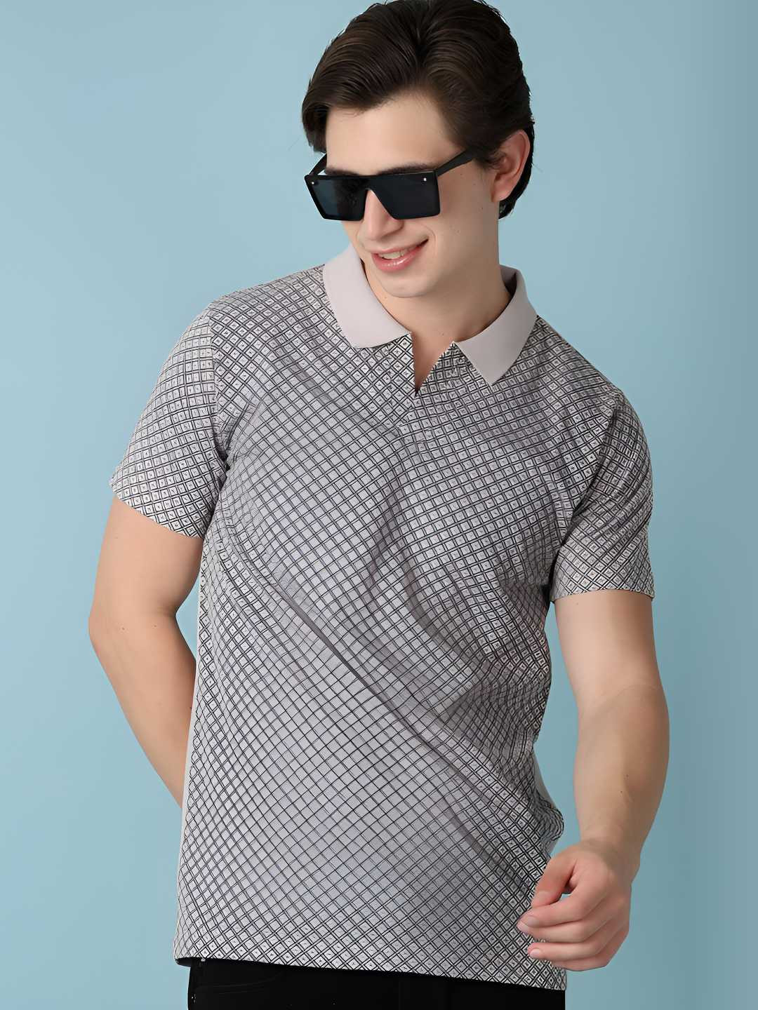 

V-Mart Men Geometric Print Polo Collar Slim Fit T-shirt, Grey