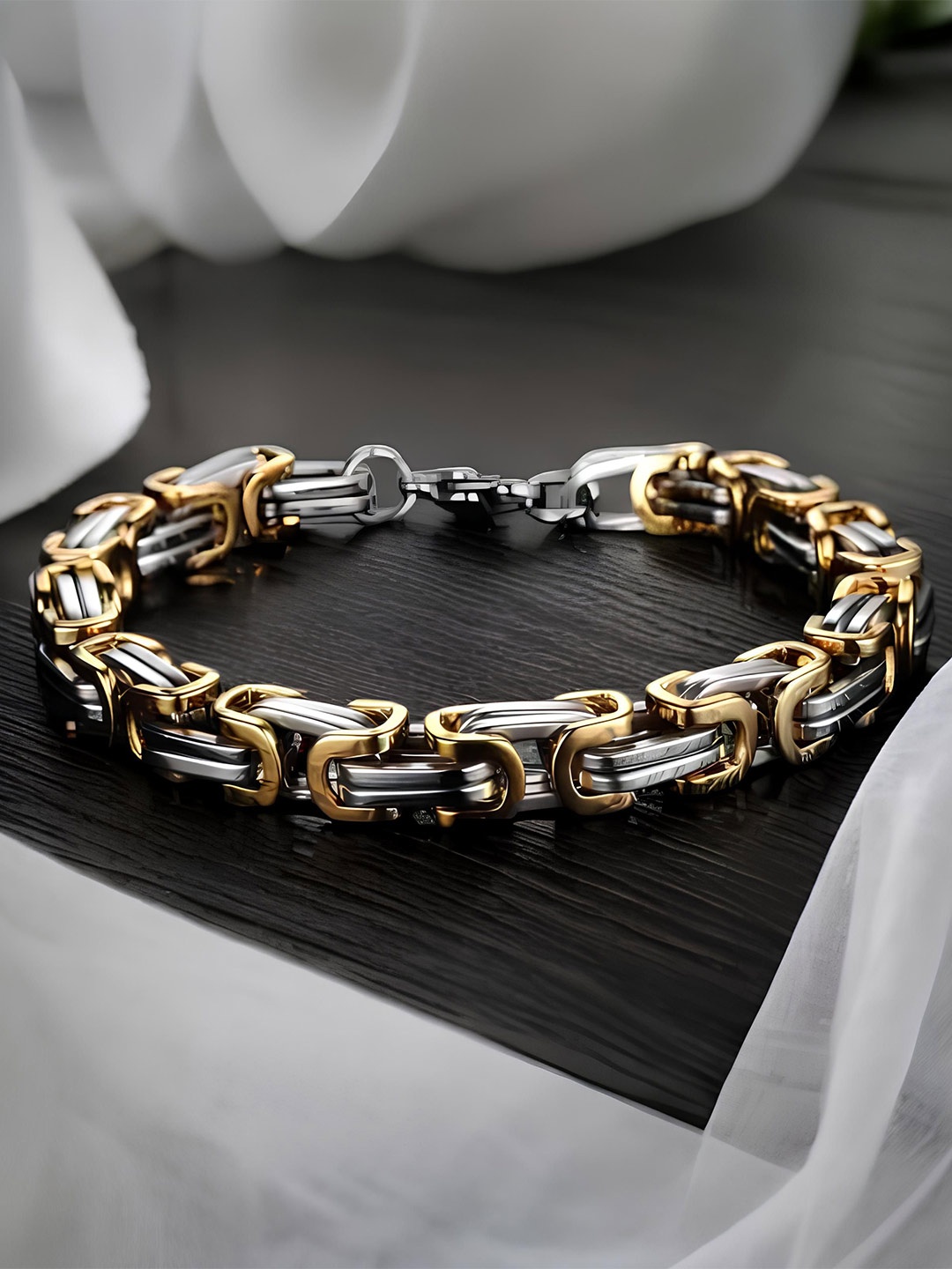 

KARISHMA KREATIONS Unisex Titanium Stainless Steel Gold-Plated Link Bracelet