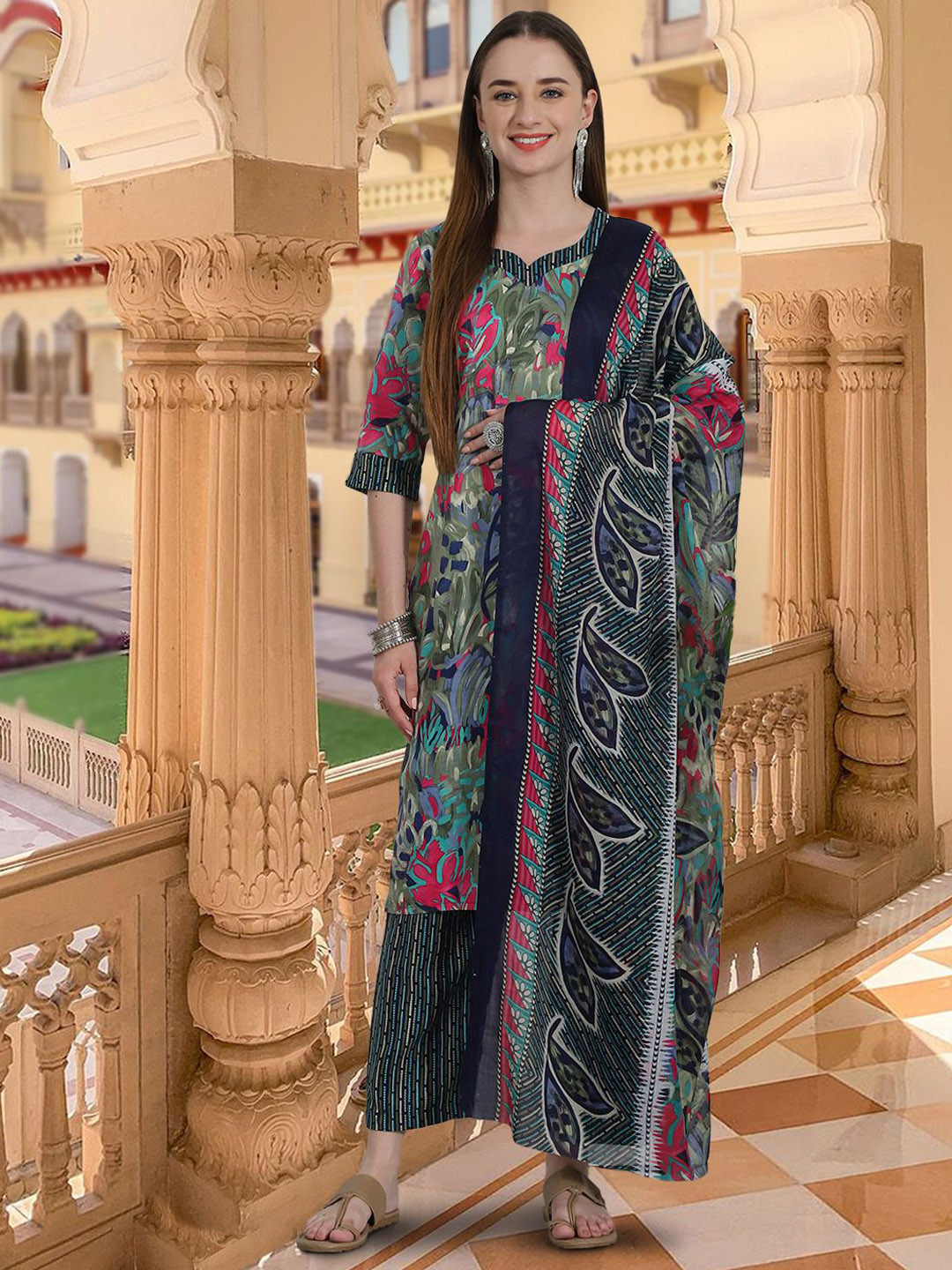 

1 Stop Fashion Floral Printed Sweetheart Neck Pure Cotton Kurta With Trousers & Dupatta, Green