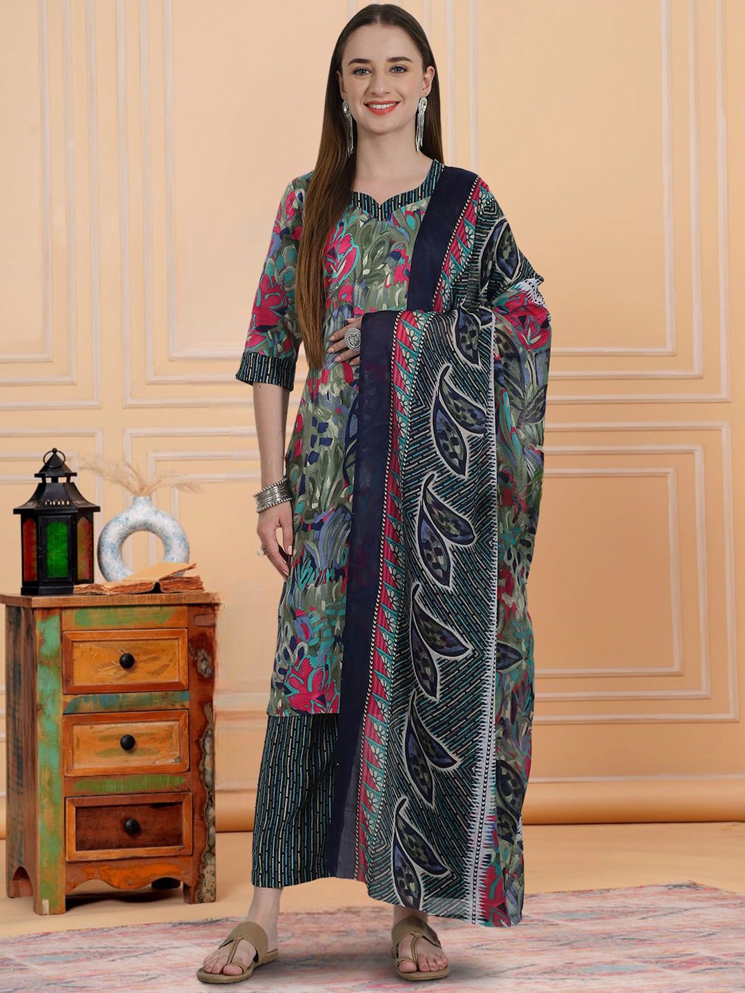 

7Threads Floral Printed Pure Cotton Straight Kurta with Trousers & Dupatta, Blue