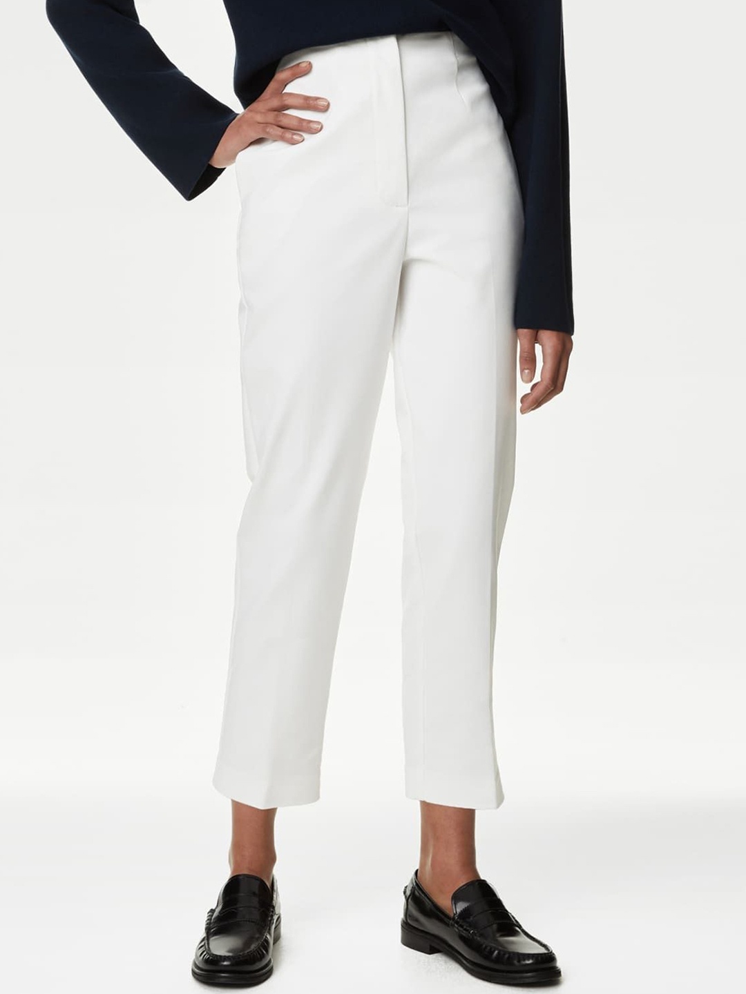 

Marks & Spencer Women Solid Slim Fit Mid-Rise Regular Trousers, White