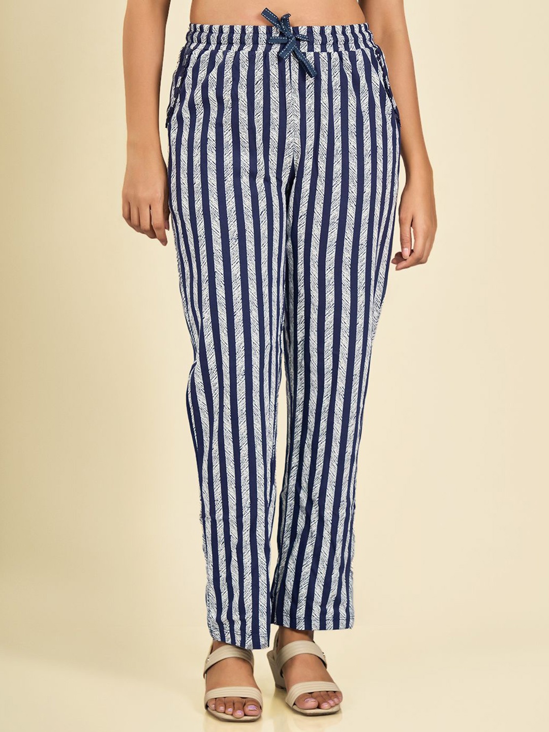 

MAYSIXTY Women Striped Pure Cotton Regular Trousers, Navy blue