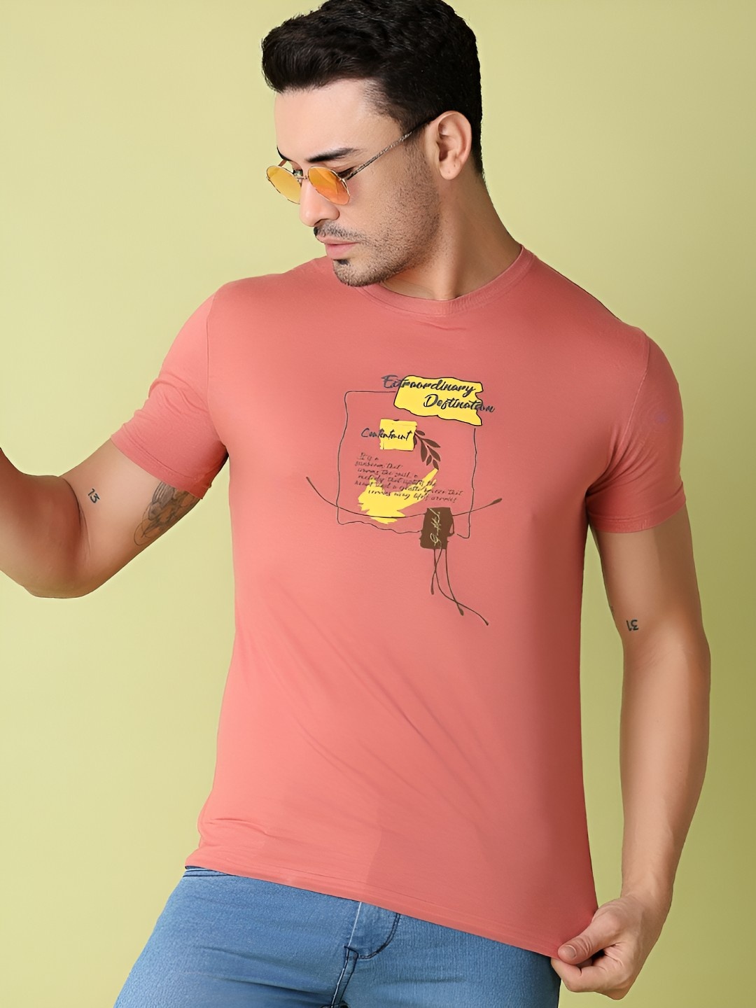 

V-Mart Men Graphic Printed Slim Fit T-shirt, Peach