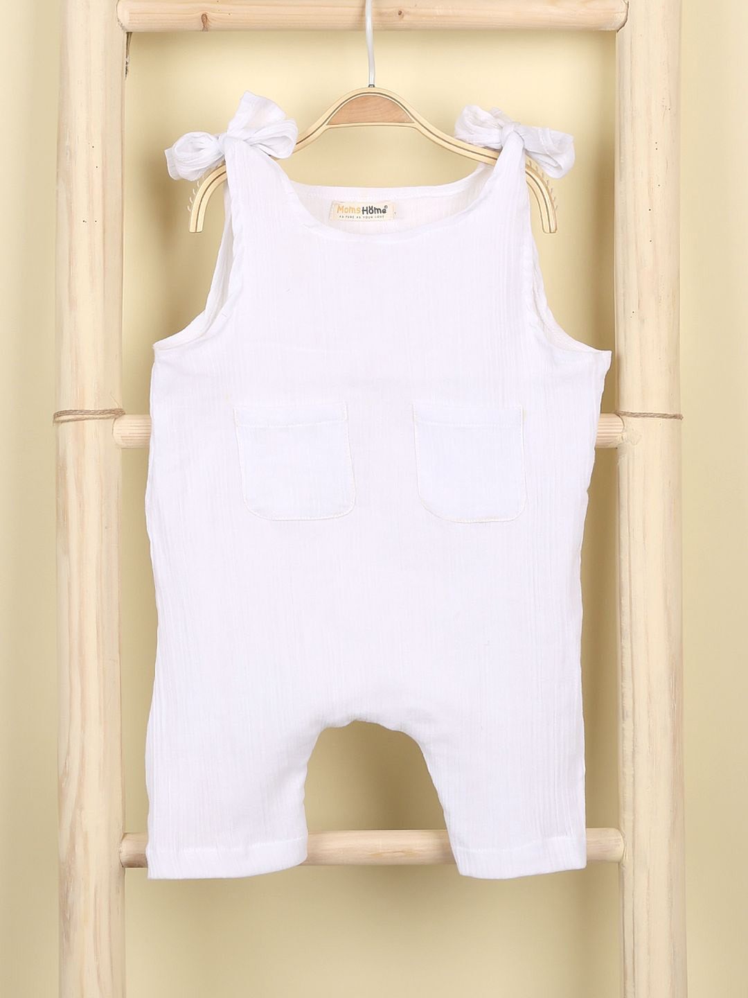 

Moms Home Infant Round Neck Cotton Rompers, White