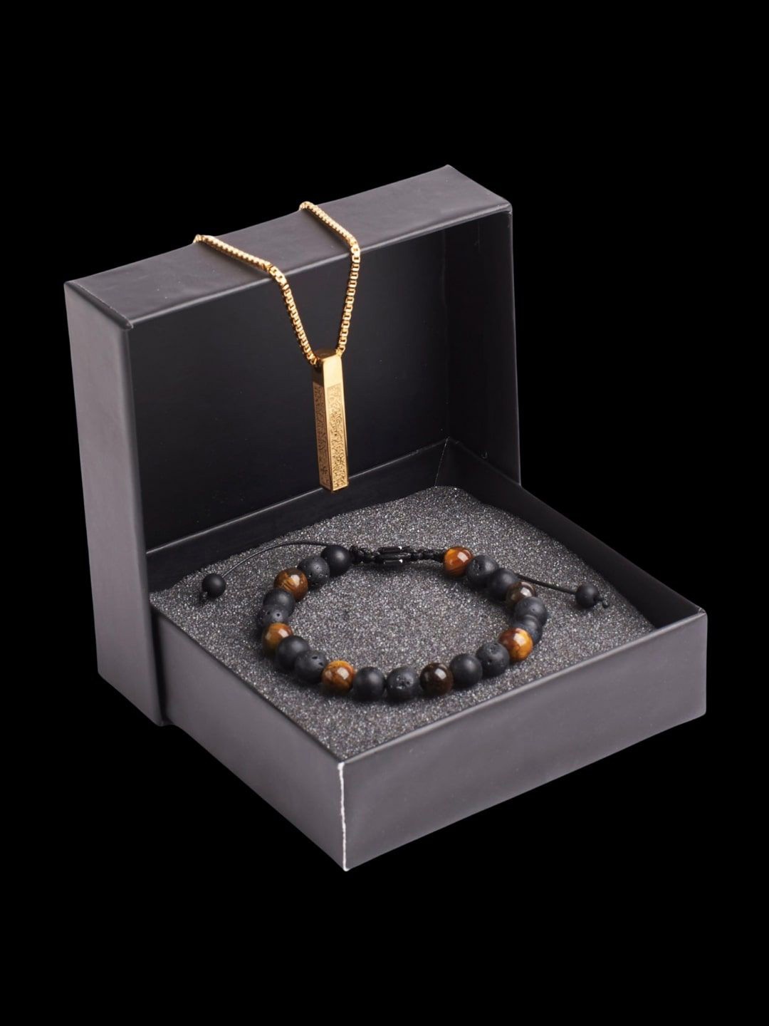 

SALTY Men Stainless Steel Pendant Chain & Bracelet Set, Gold