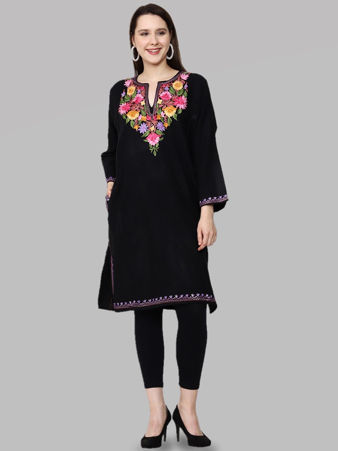 

CRAFTBAZAR Floral Embroidered Notch Neck Flared Sleeves Straight Kurta, Black