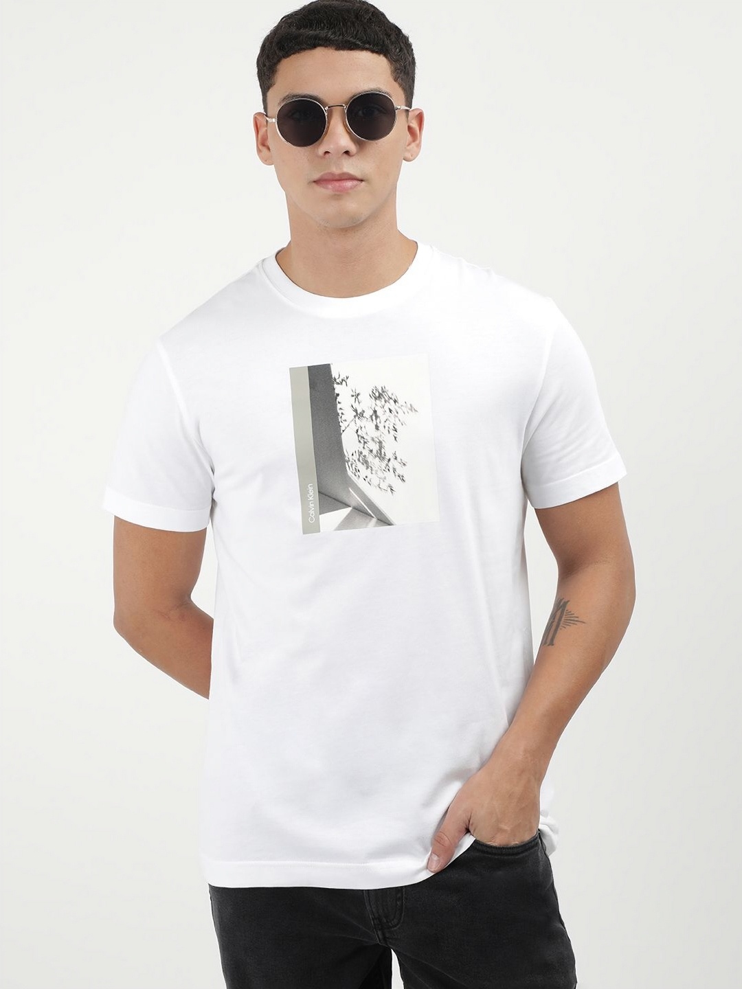 

Calvin Klein Jeans Men Printed Round Neck Cotton T-shirt, White