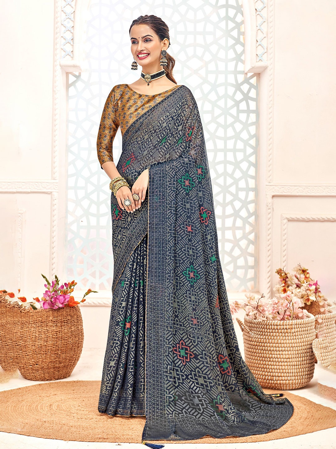 

VIRICA Soft Printed Saree With Blouse Piece, Blue