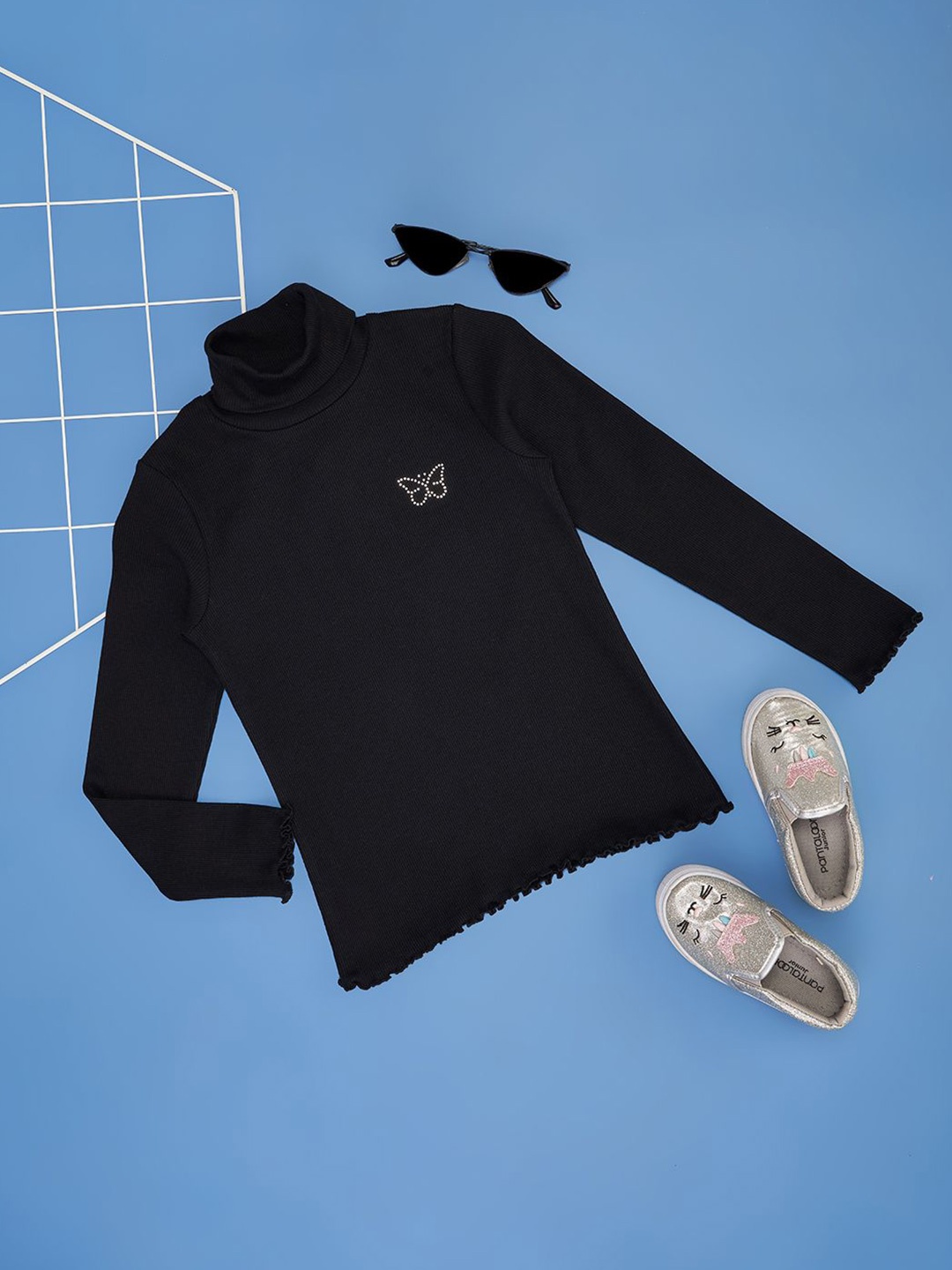 

Pantaloons Junior Girls Sweatshirt, Black