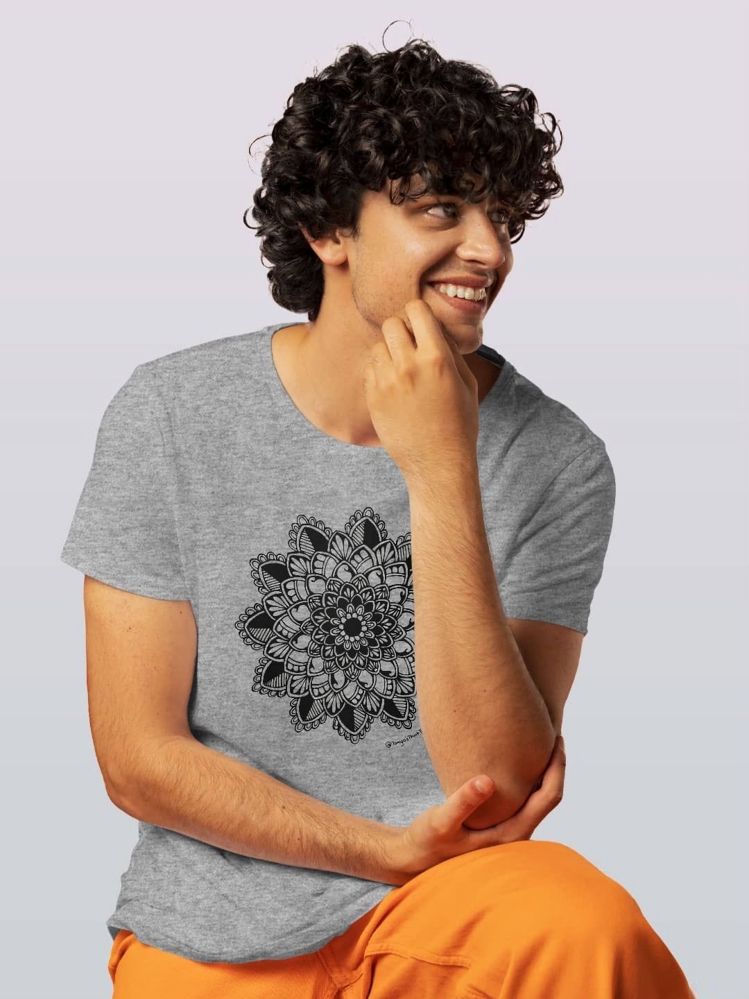 

macmerise Men Floral Printed V-Neck Extended Sleeves Pockets T-shirt, Grey