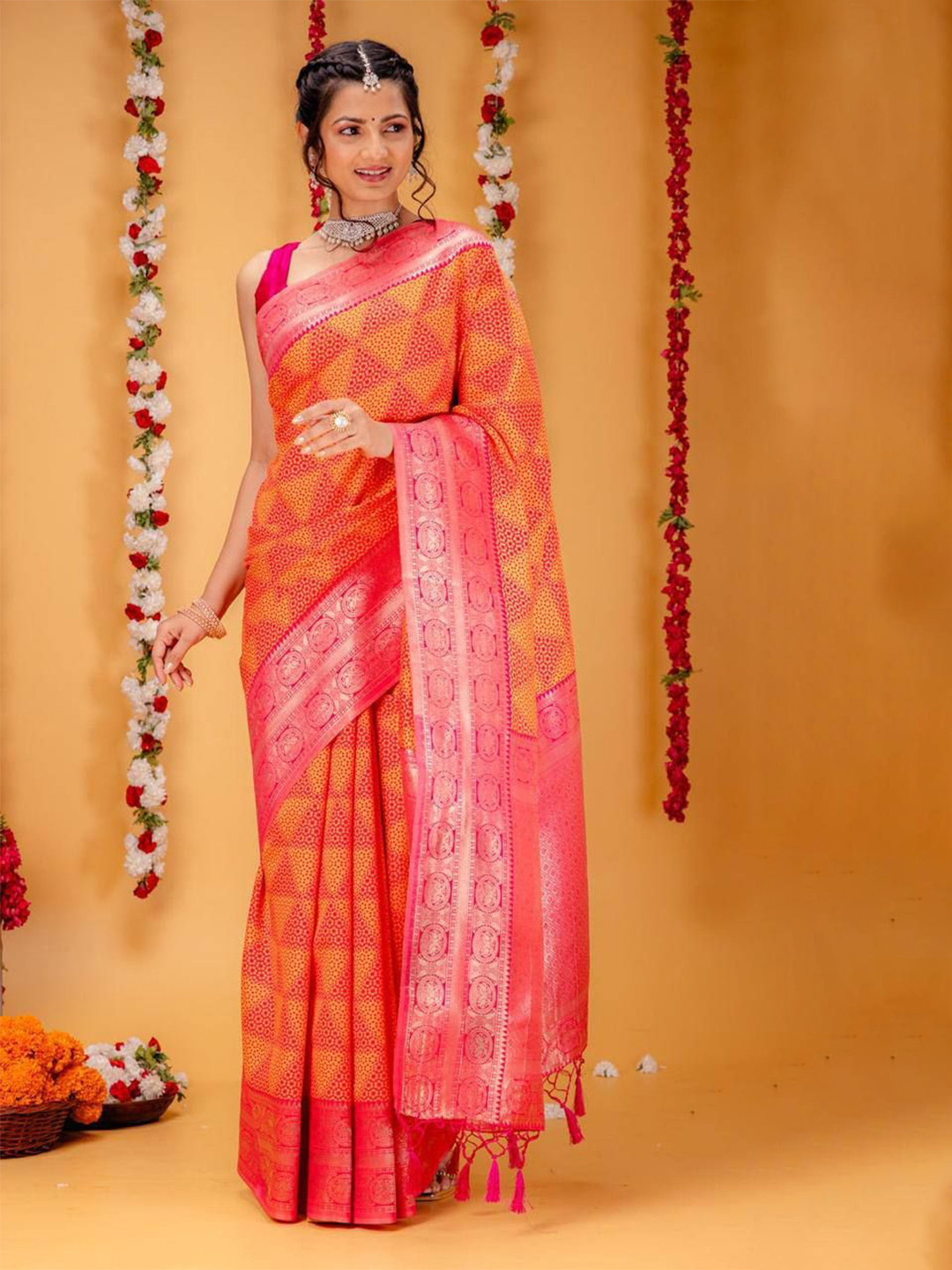 

Reeta Fashion Silk Blend Woven Design Zari Festive Celebrity Saree, Orange