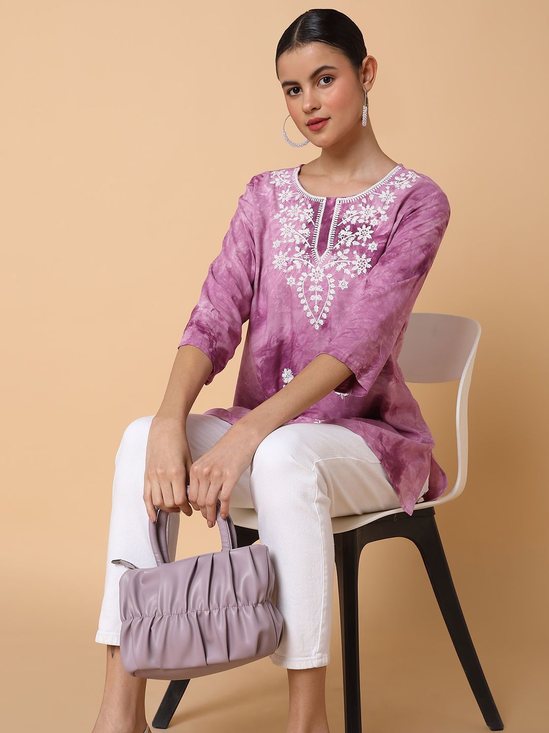 

SHOWOFF Floral Yoke Design Chikankari Chikankari Kurti, Lavender